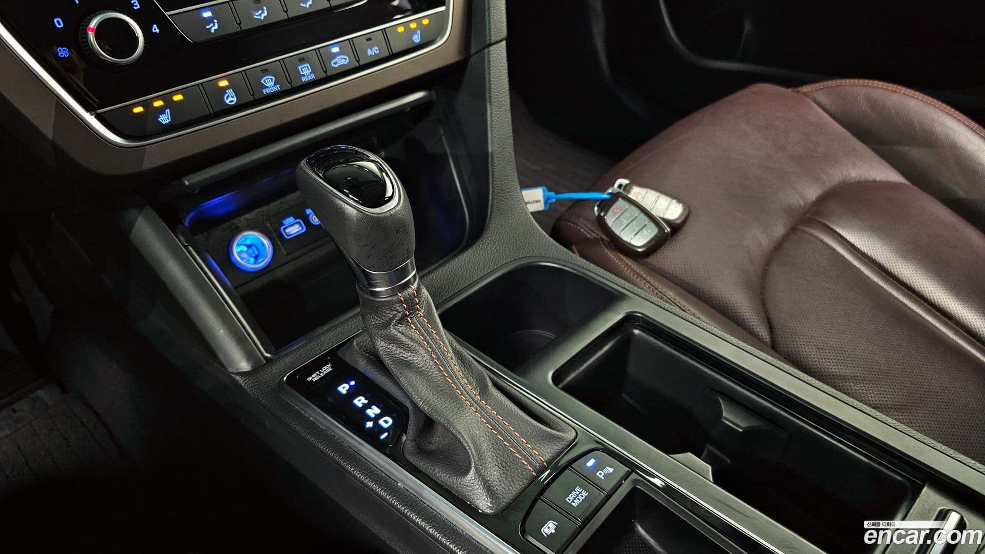 Main__Slider__Photo:Sonata Hyundai 2017.2-8