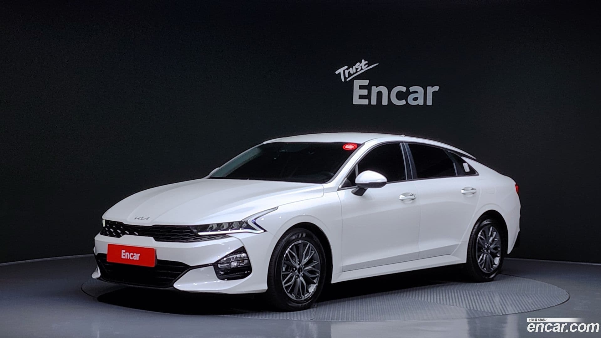 Main__Slider__Photo:K5 Kia 2021.10-0