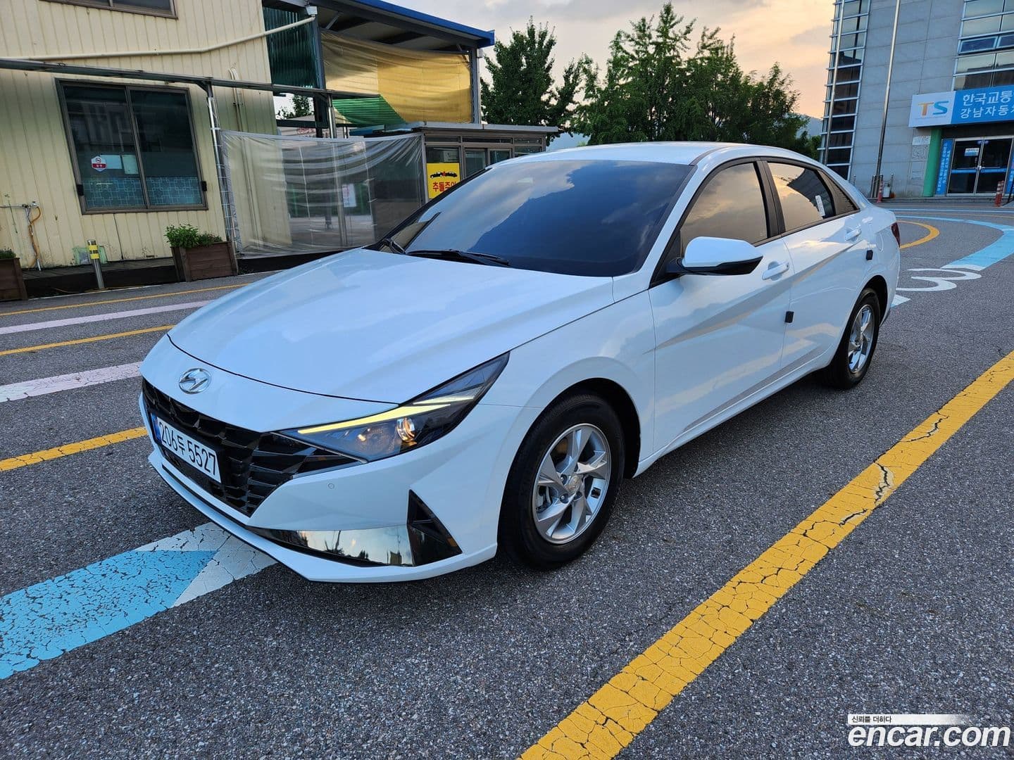Main__Slider__Photo:AVANTE Hyundai 2022.0-0