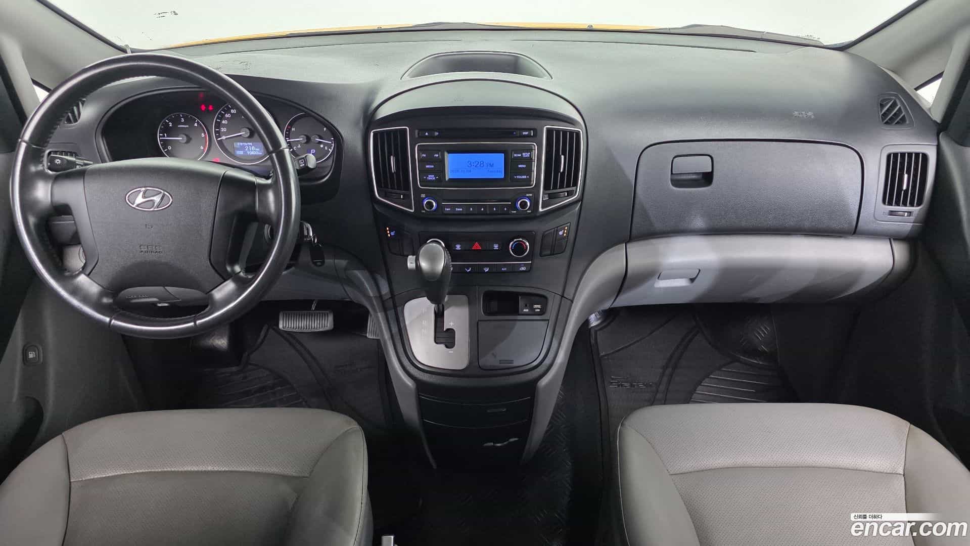 Starex Hyundai 2019.4-INNER-007