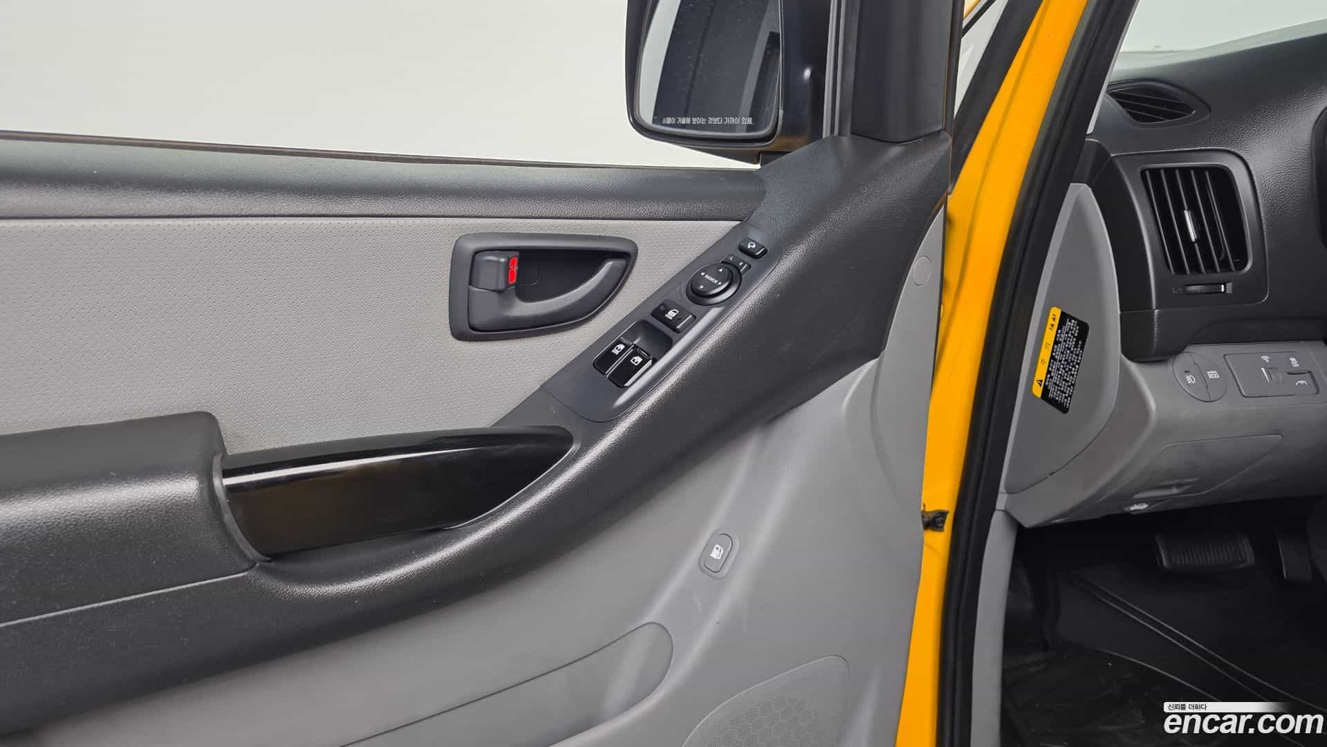 Starex Hyundai 2019.4-OPTION-019