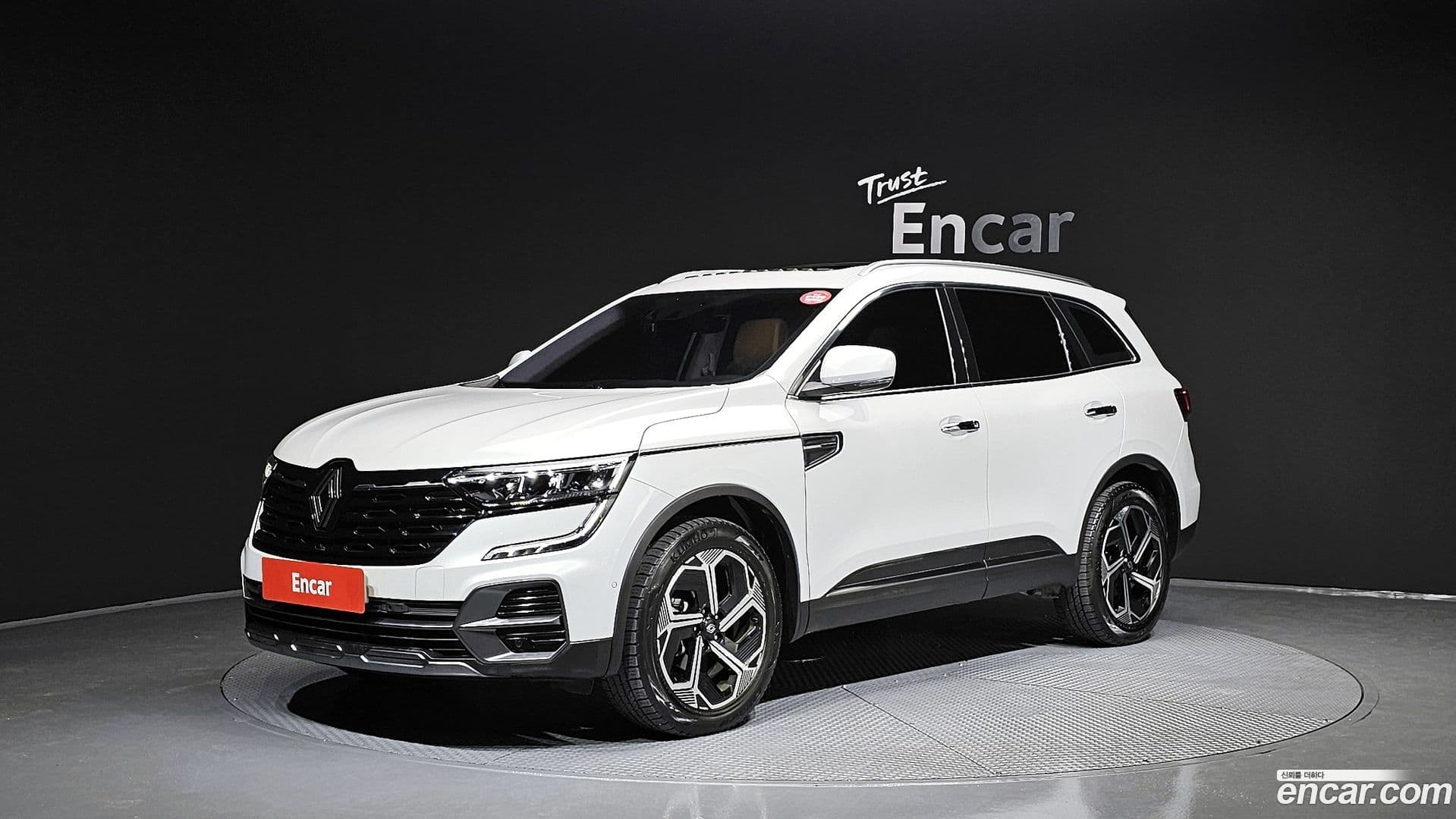 Main__Slider__Photo:QM6 Renault Korea 2024.3-0