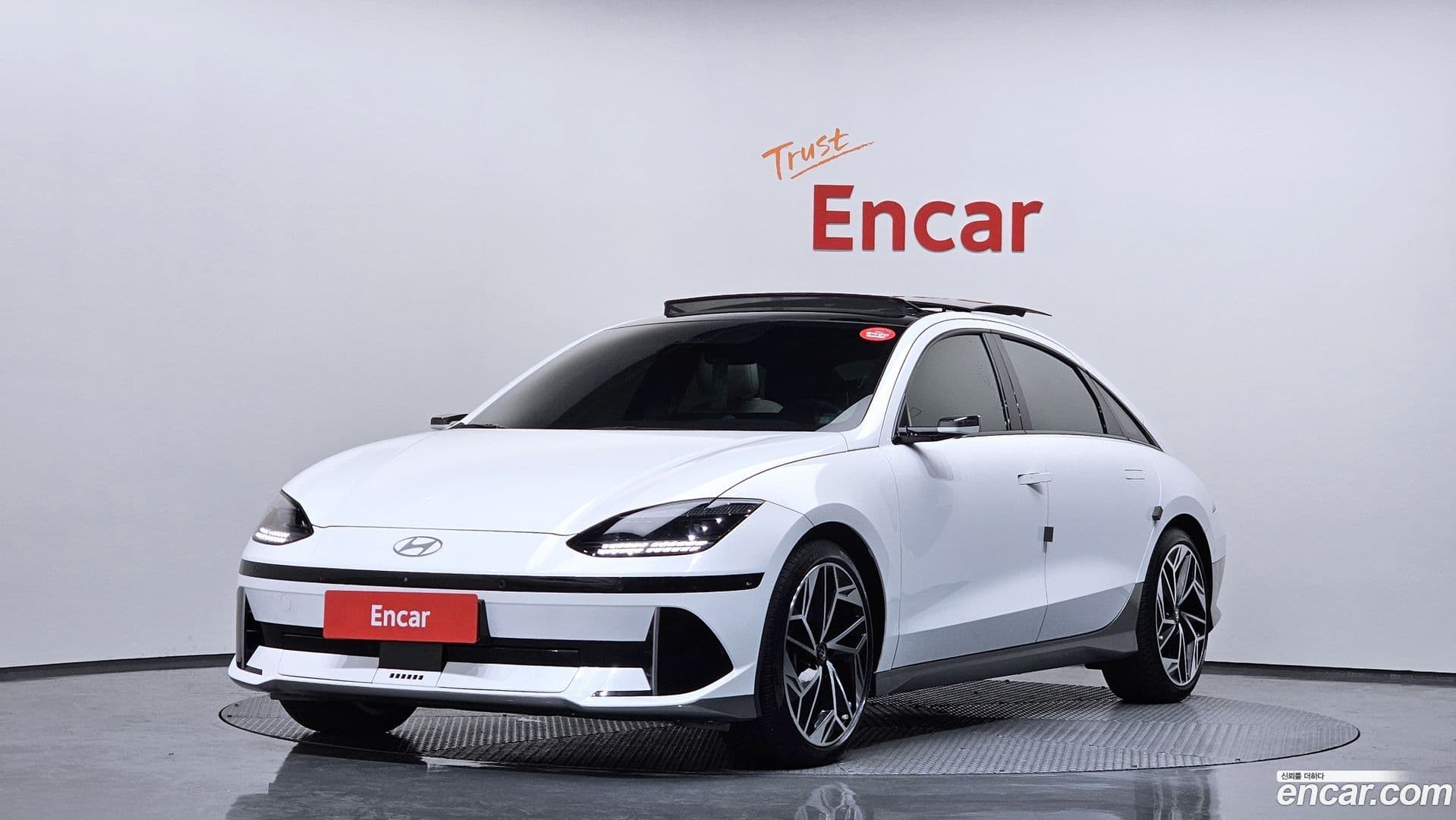 Main__Slider__Photo:Ioniq6 Hyundai 2022.9-0