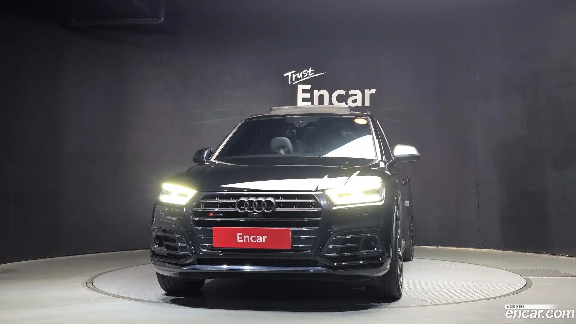 SQ5 Audi 2020.11-OUTER-003