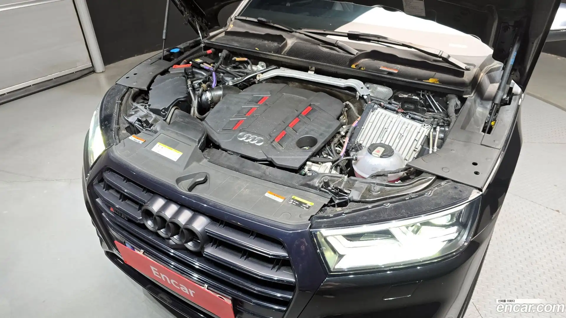 SQ5 Audi 2020.11-INNER-006