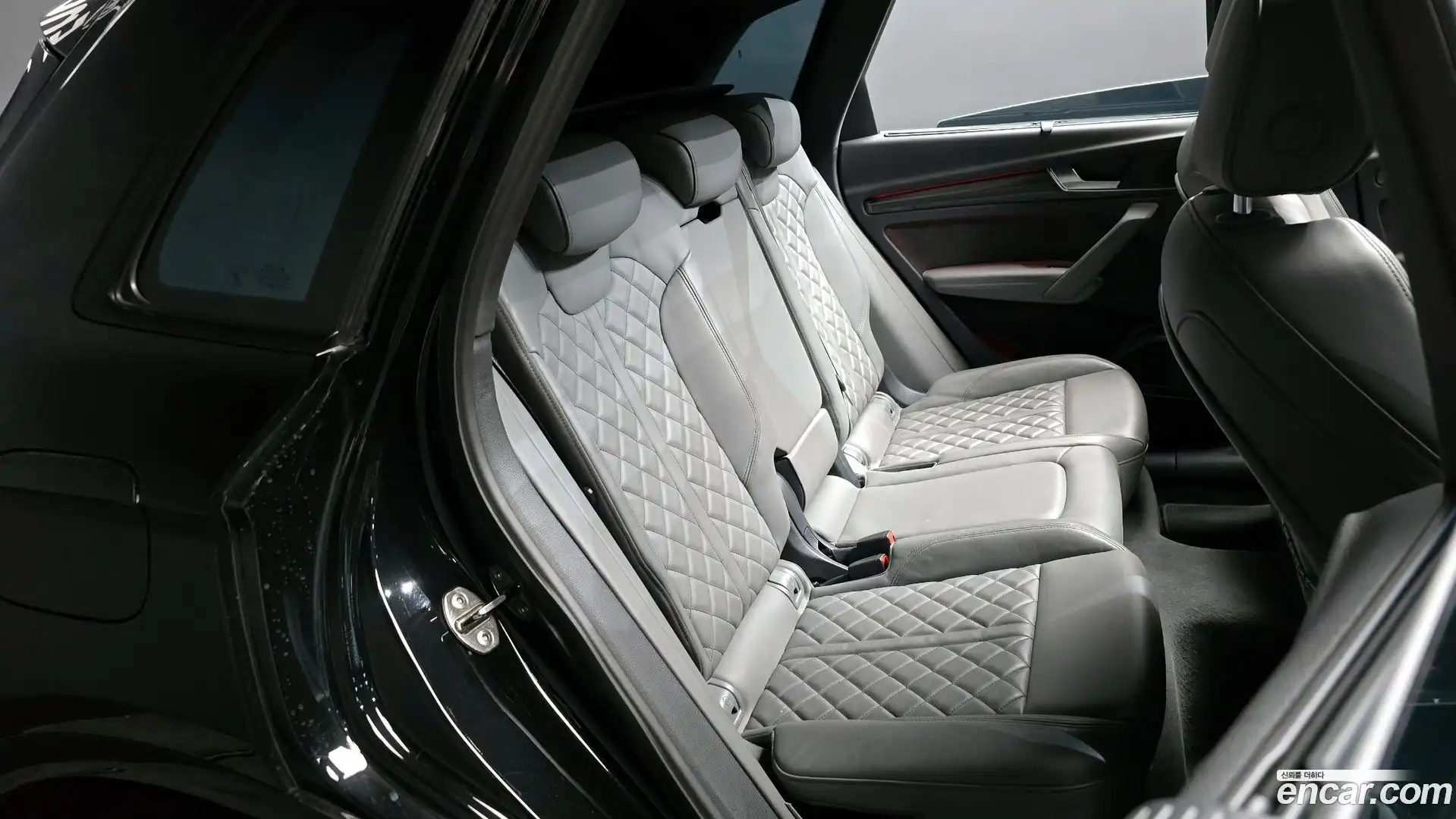 SQ5 Audi 2020.11-OPTION-016