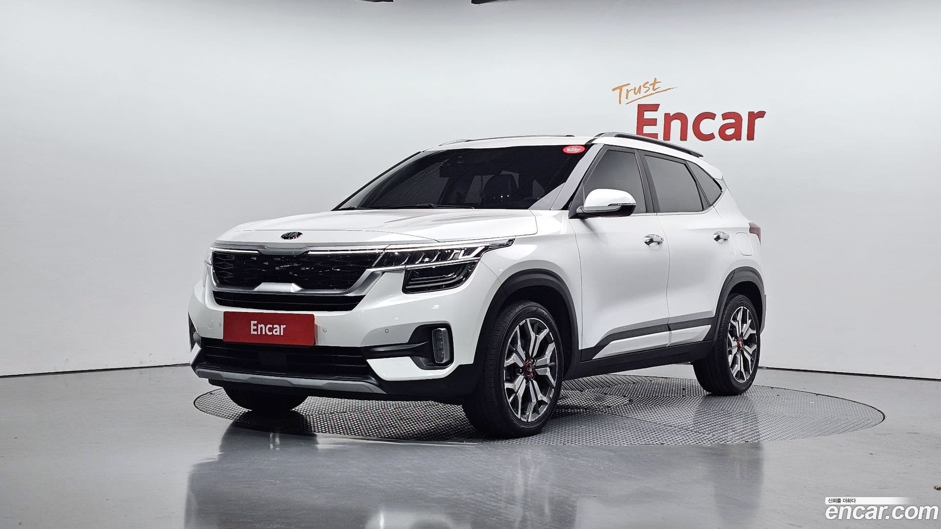 Main__Slider__Photo:Seltos Kia 2020.10-0