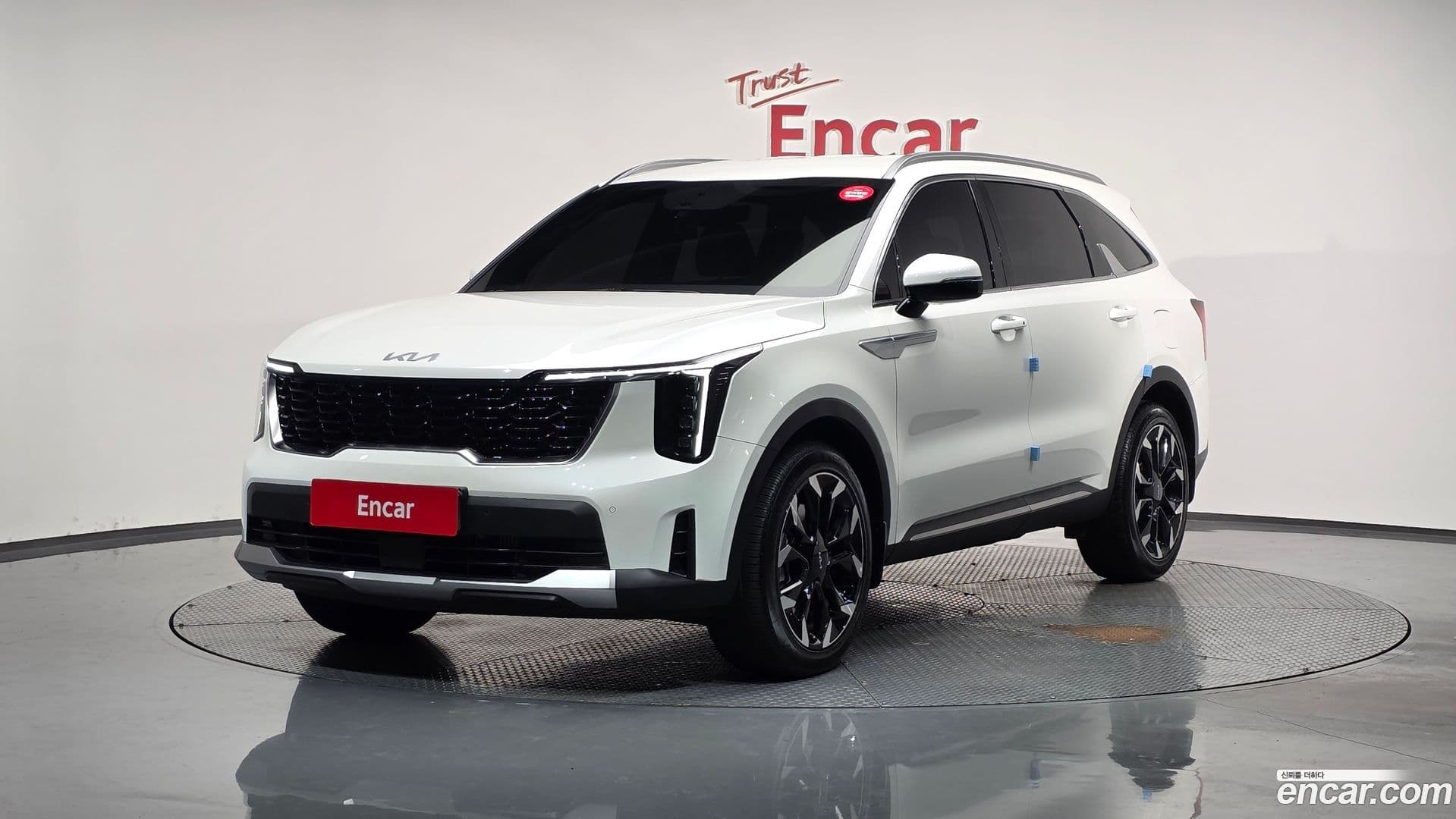 Main__Slider__Photo:Sorento Kia 2025.5-0