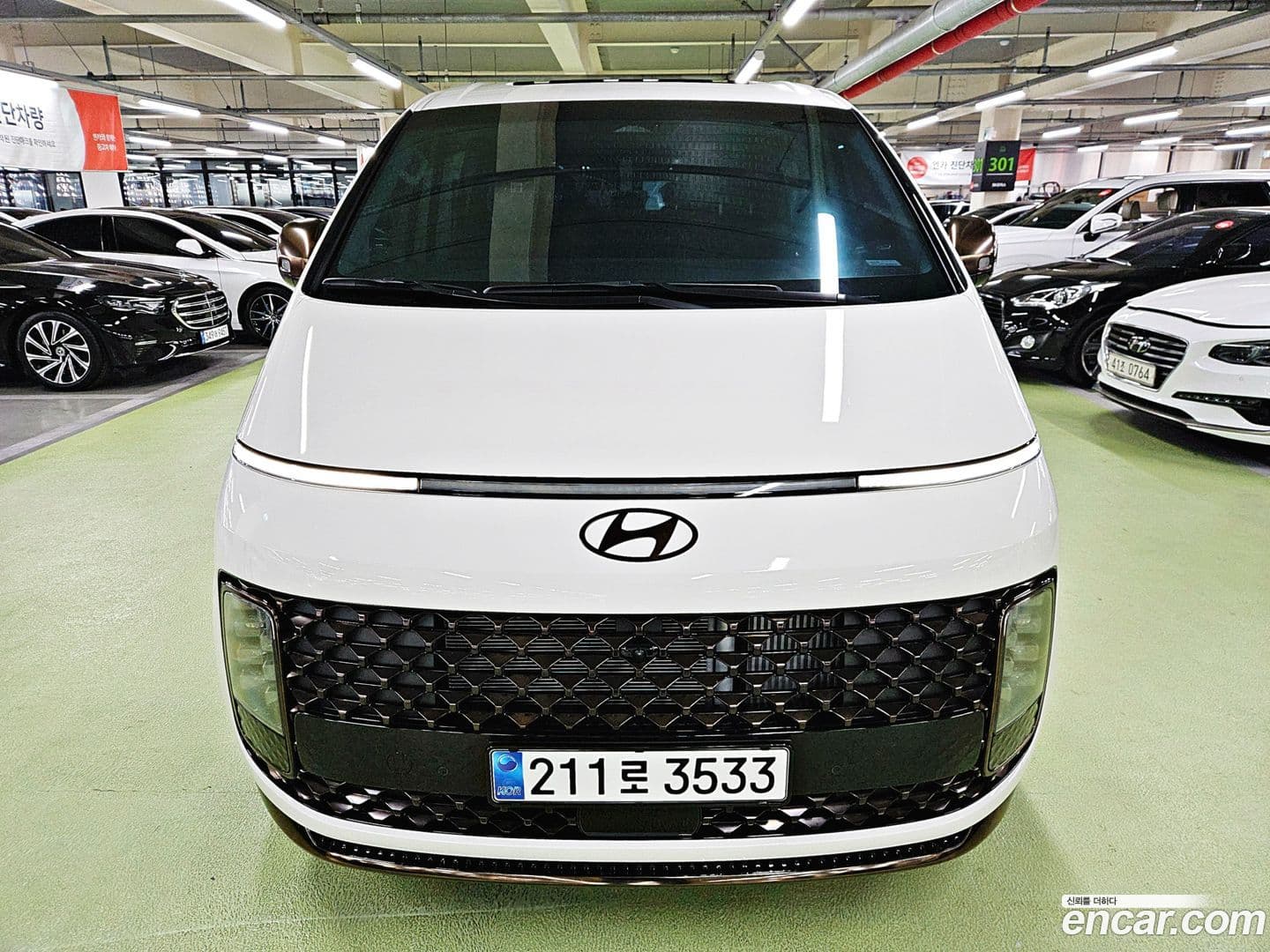 Main__Slider__Photo:Staria Hyundai 2024.9-0