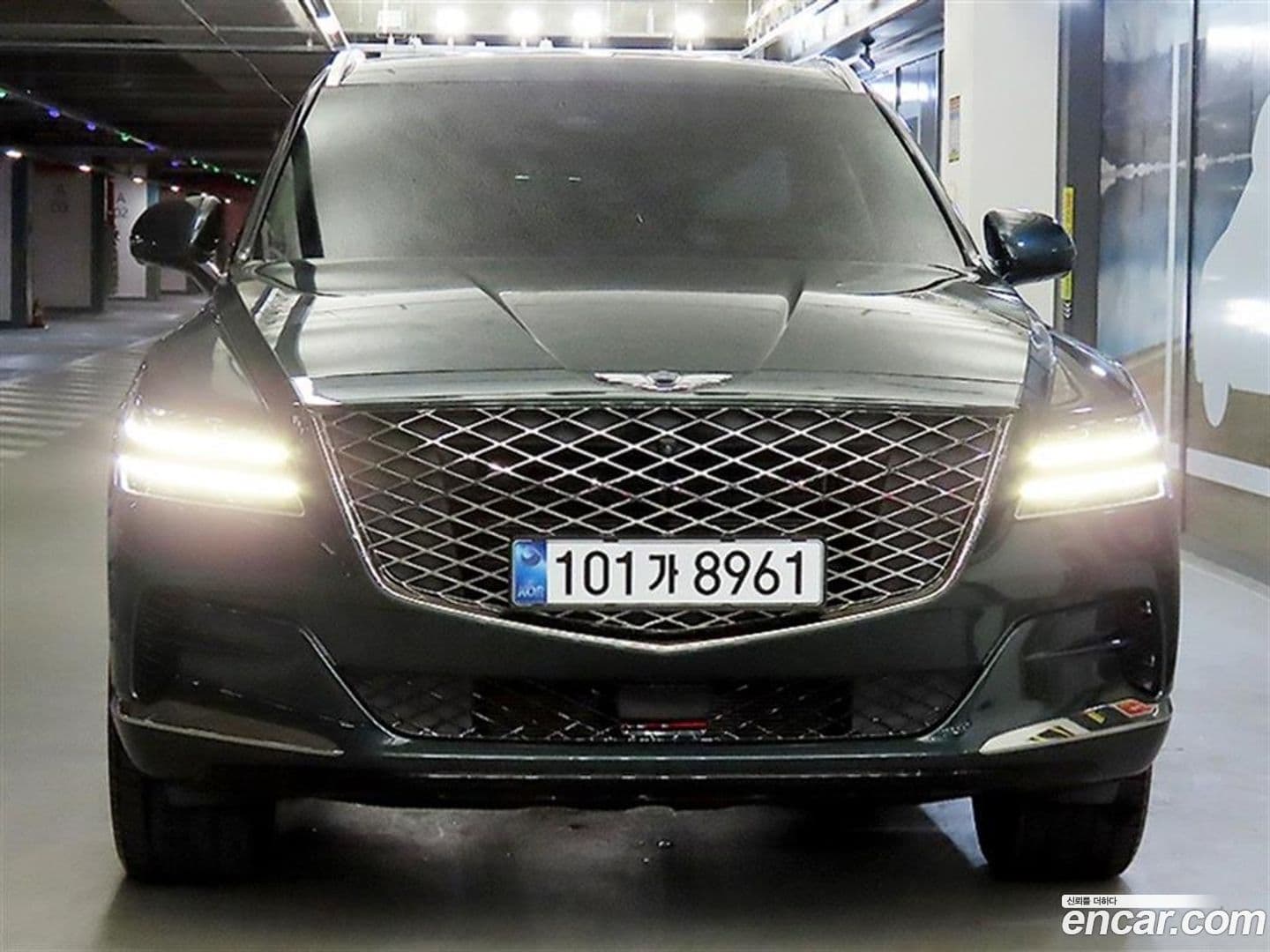 Main__Slider__Photo:GV80 Genesis 2021.5-0