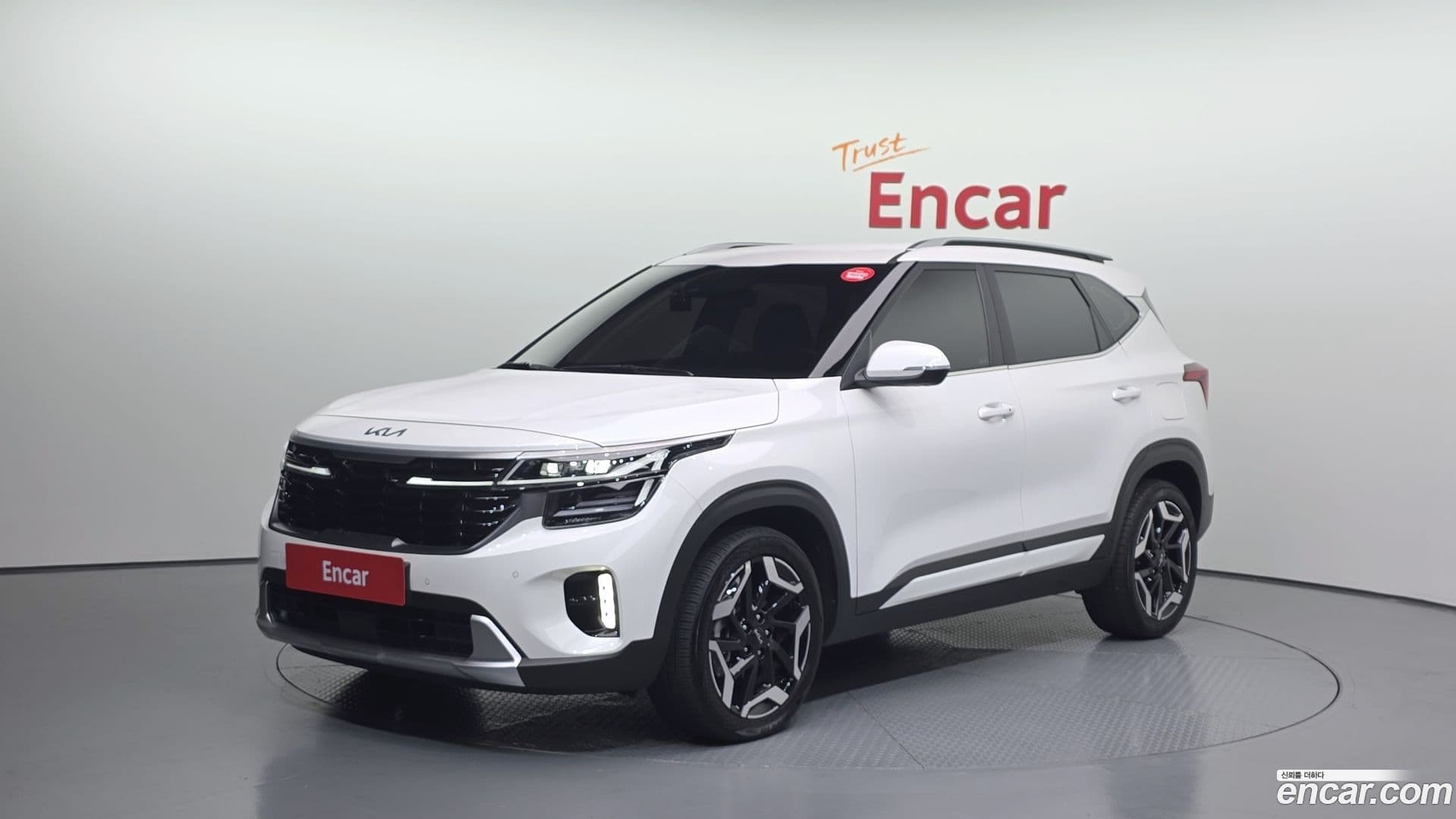 Main__Slider__Photo:Seltos Kia 2022.10-0