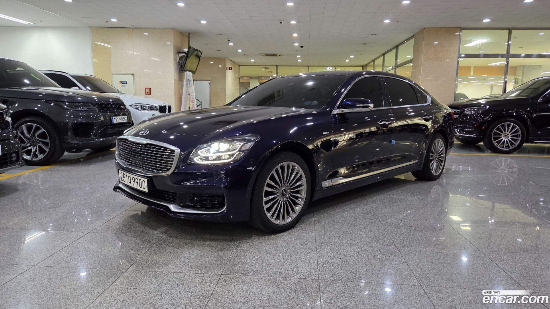 Main__Slider__Photo:K9 Kia 2018.9-0