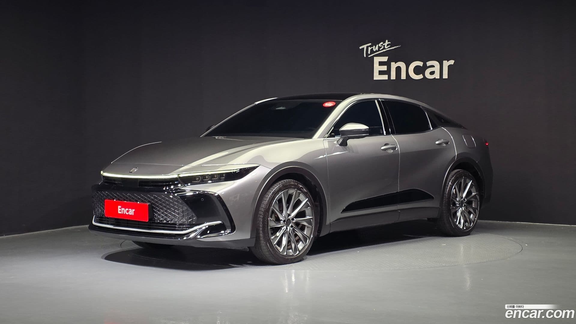 Main__Slider__Photo:Crown Toyota 2023.5-0