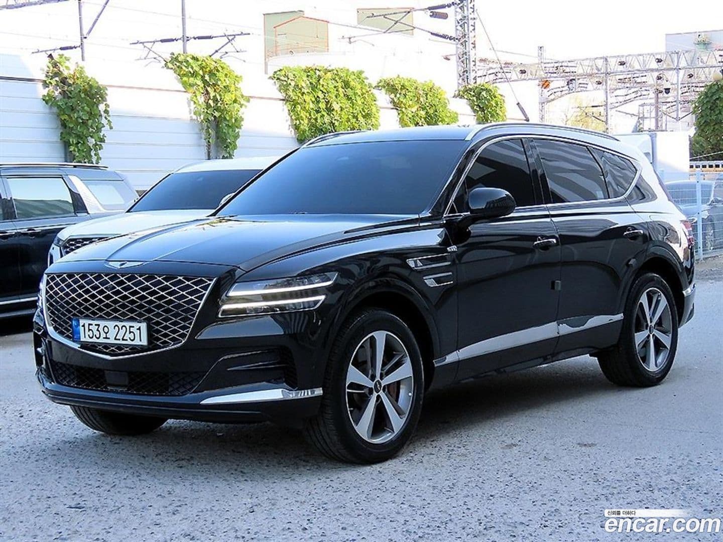 Main__Slider__Photo:GV80 Genesis 2021.10-0