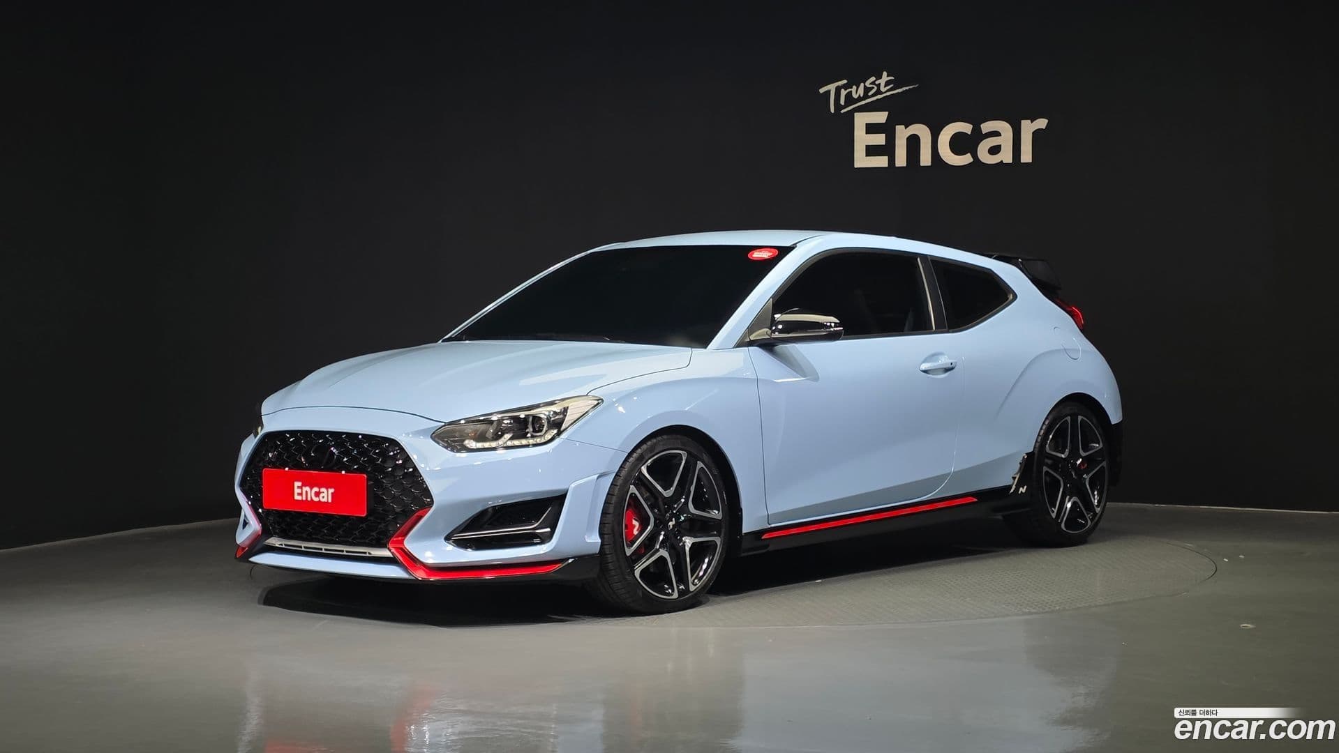Main__Slider__Photo:Veloster Hyundai 2020.3-0