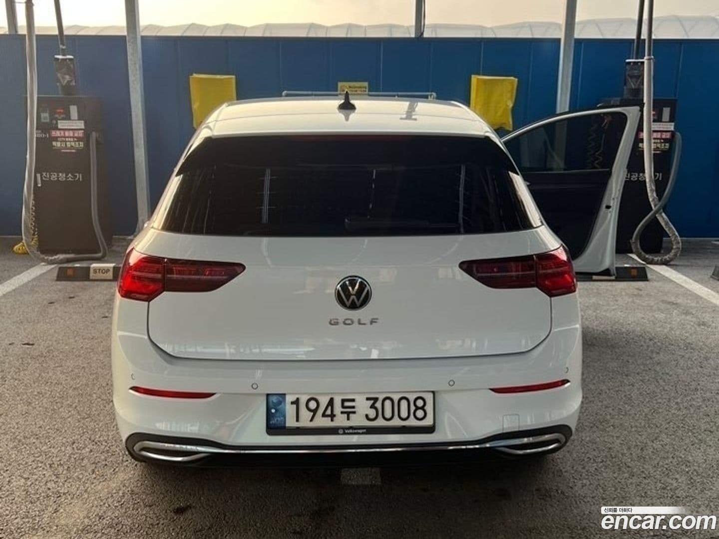 Main__Slider__Photo:Golf Volkswagen 2022.7-0