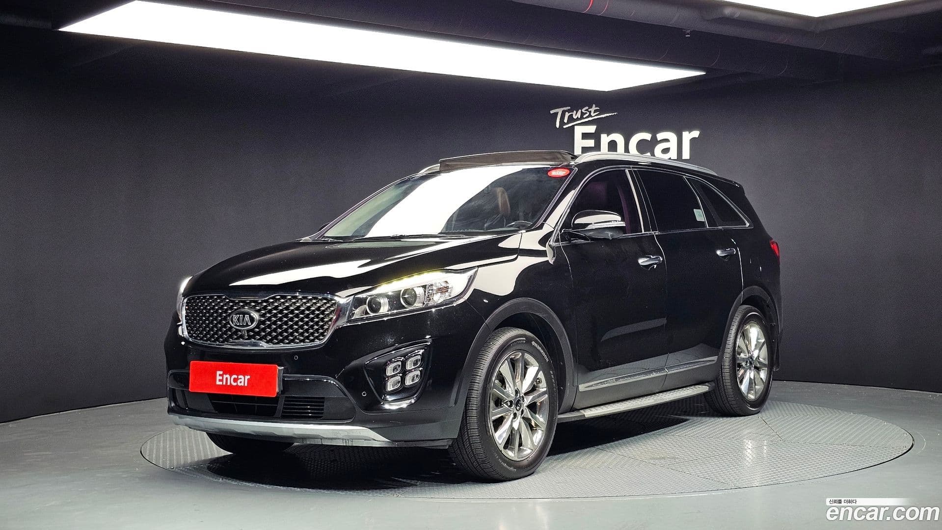 Main__Slider__Photo:Sorento Kia 2016.10-0