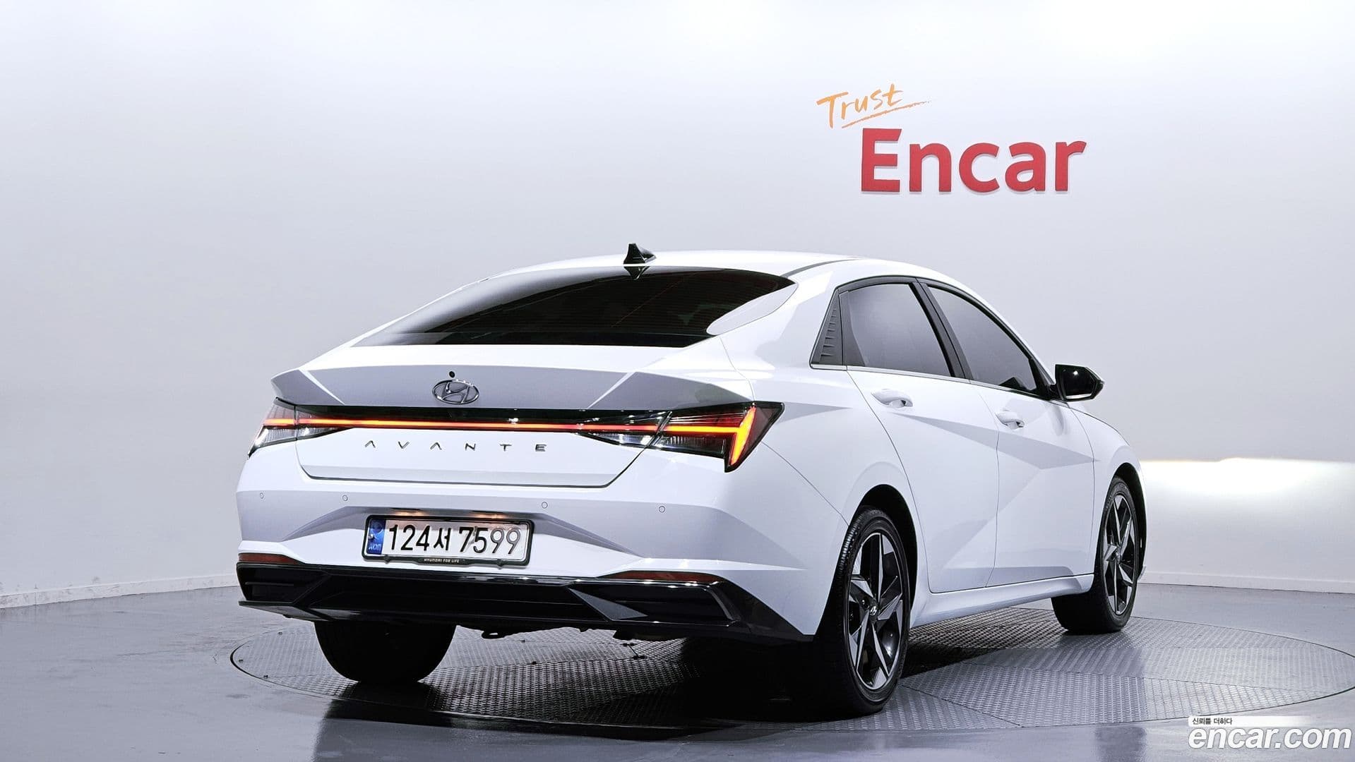 Main__Slider__Photo:AVANTE Hyundai 2020.11-0