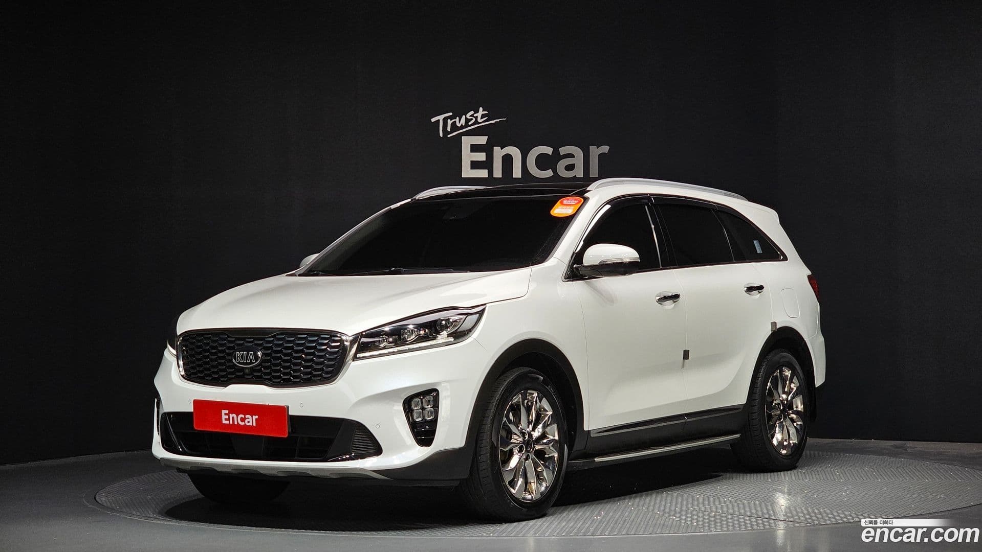 Main__Slider__Photo:Sorento Kia 2018.10-0