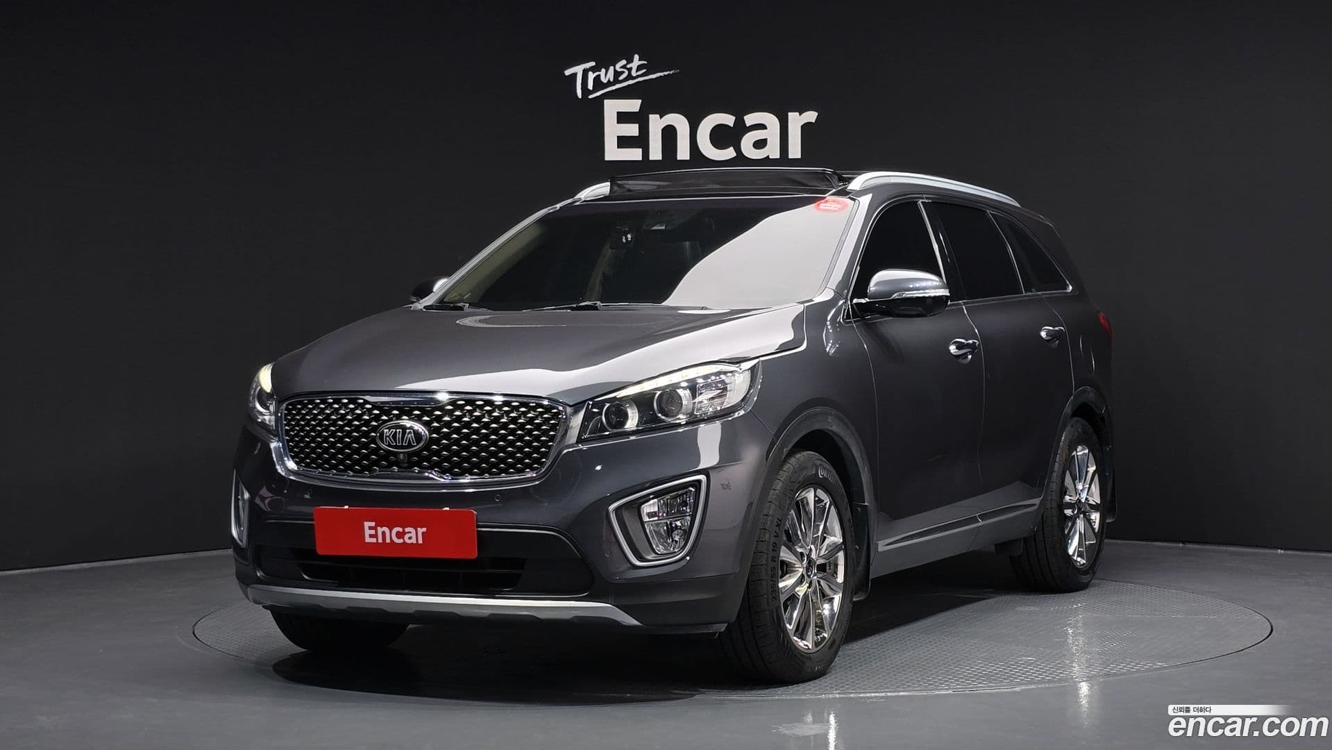 Main__Slider__Photo:Sorento Kia 2015.3-0