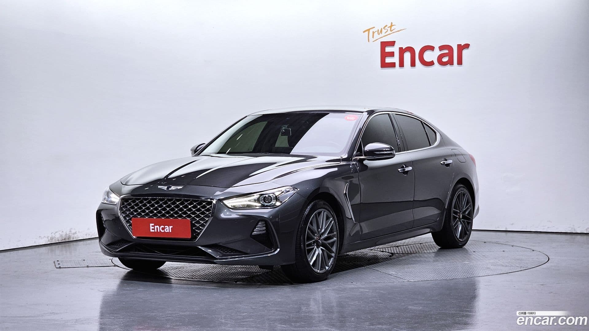 Main__Slider__Photo:G70 Genesis 2018.0-0