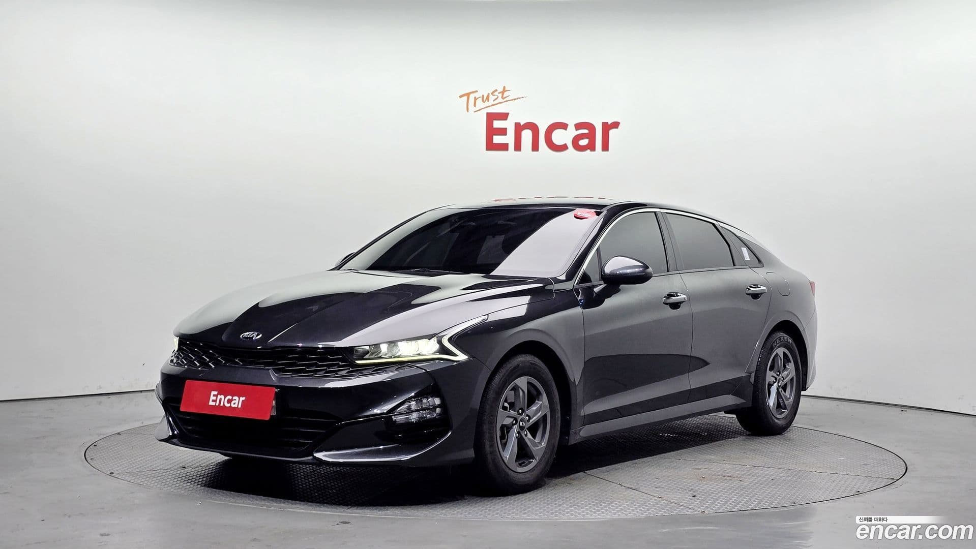 Main__Slider__Photo:K5 Kia 2021.3-0