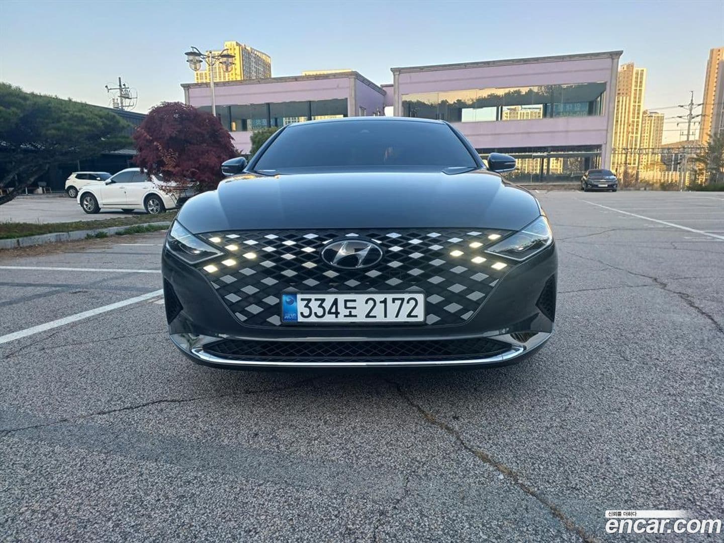 Main__Slider__Photo:Grandeur Hyundai 2020.9-0