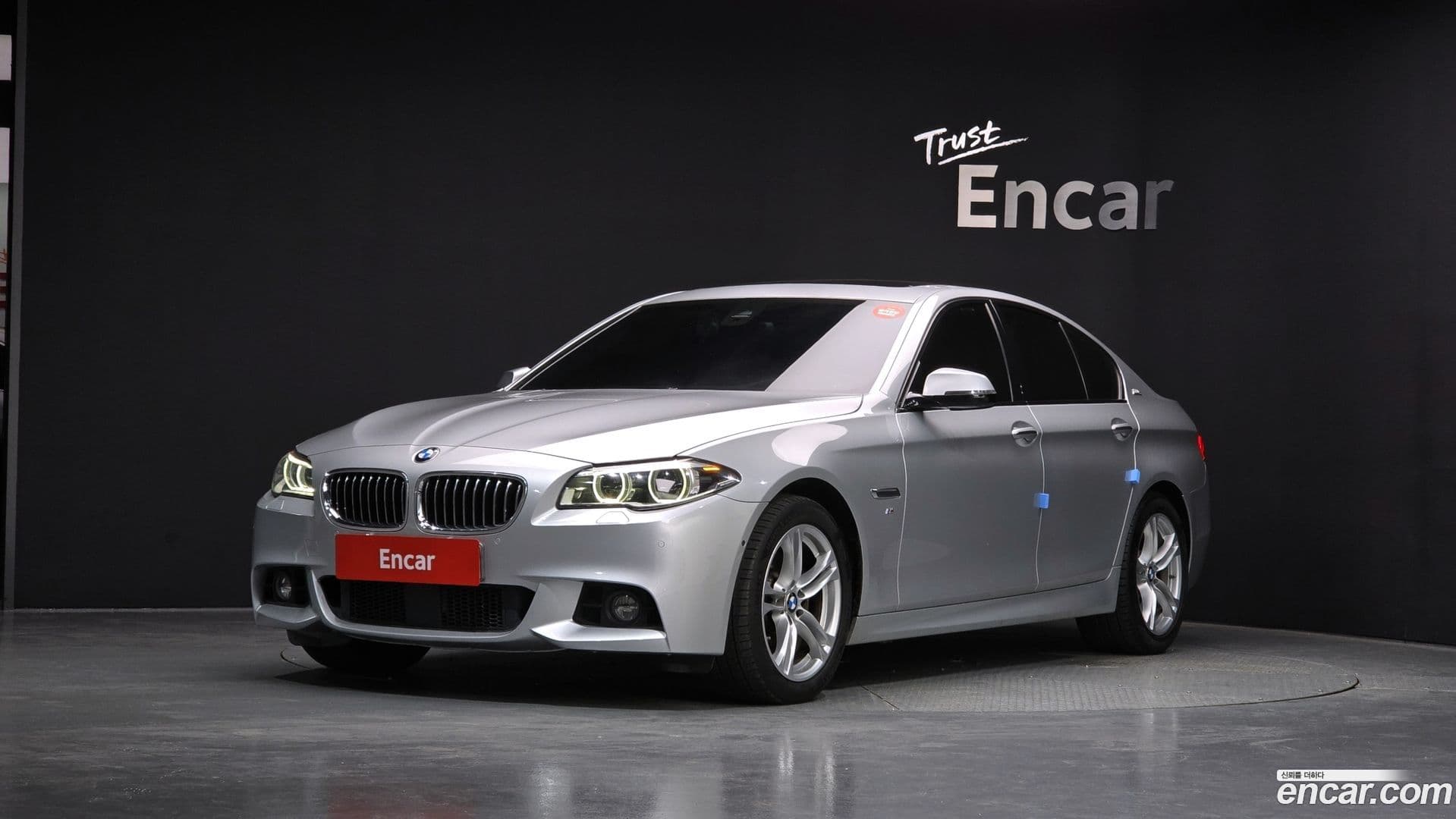 Main__Slider__Photo:5-Series BMW 2016.11-0
