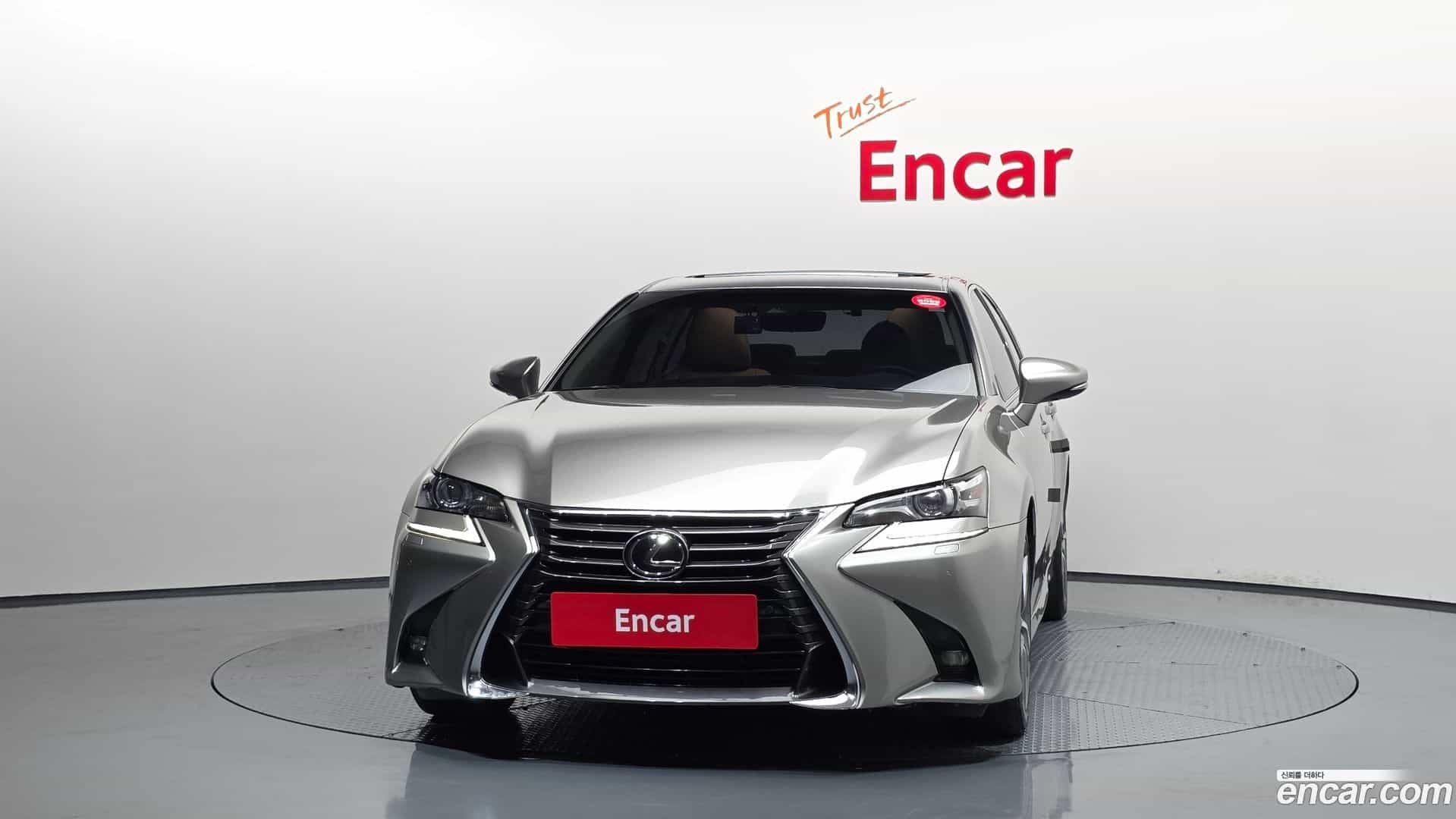 GS Lexus 2018.9-OUTER-003