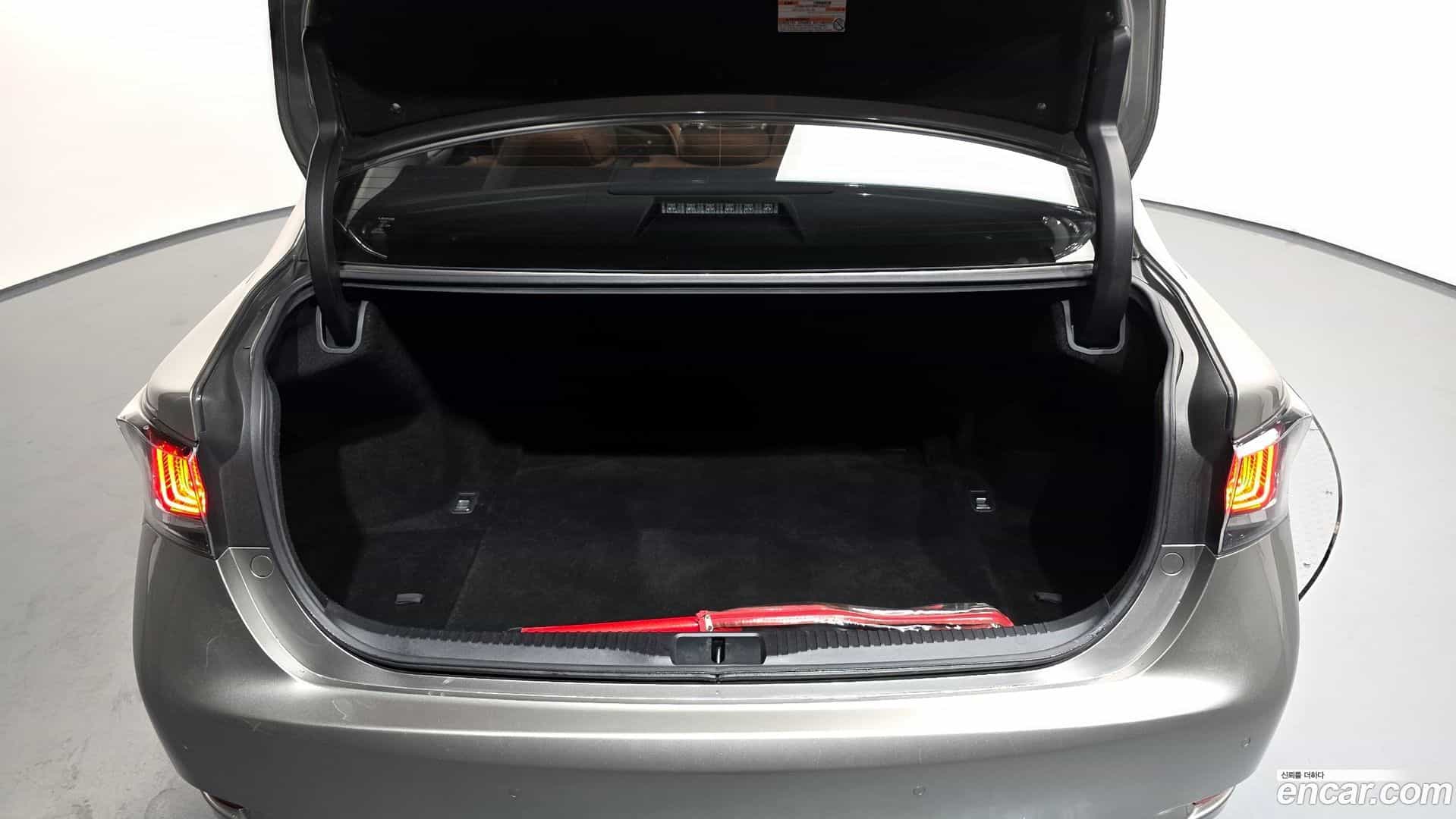 GS Lexus 2018.9-OPTION-024