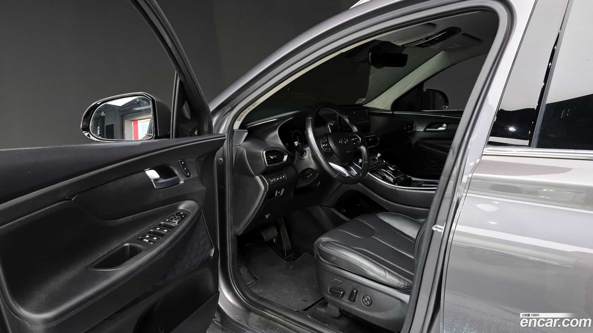 Santafe Hyundai 2022.2-INNER-010