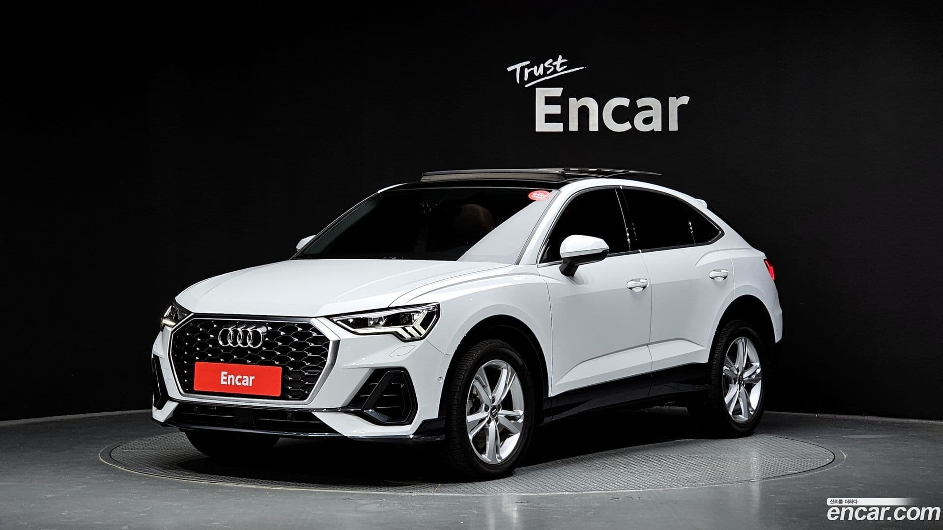 Main__Slider__Photo:Q3 Audi 2020.7-0