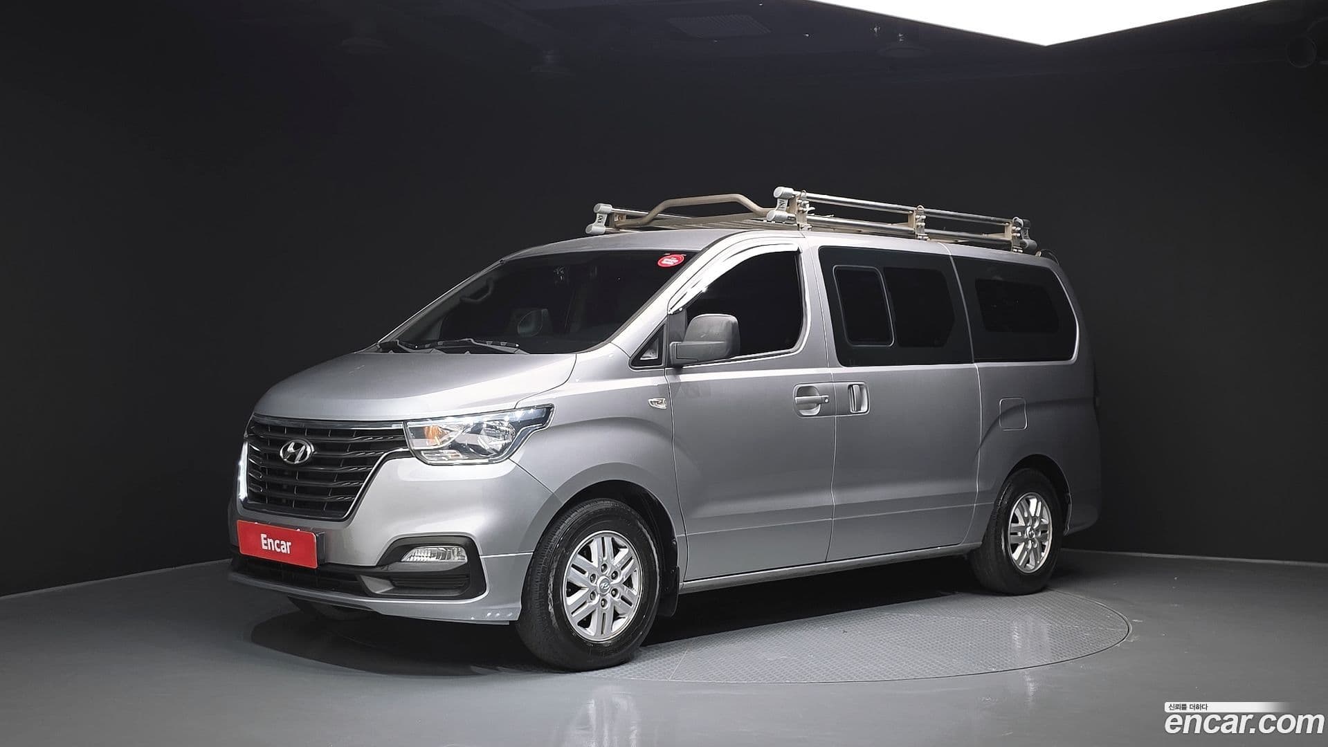 Main__Slider__Photo:Starex Hyundai 2018.4-0