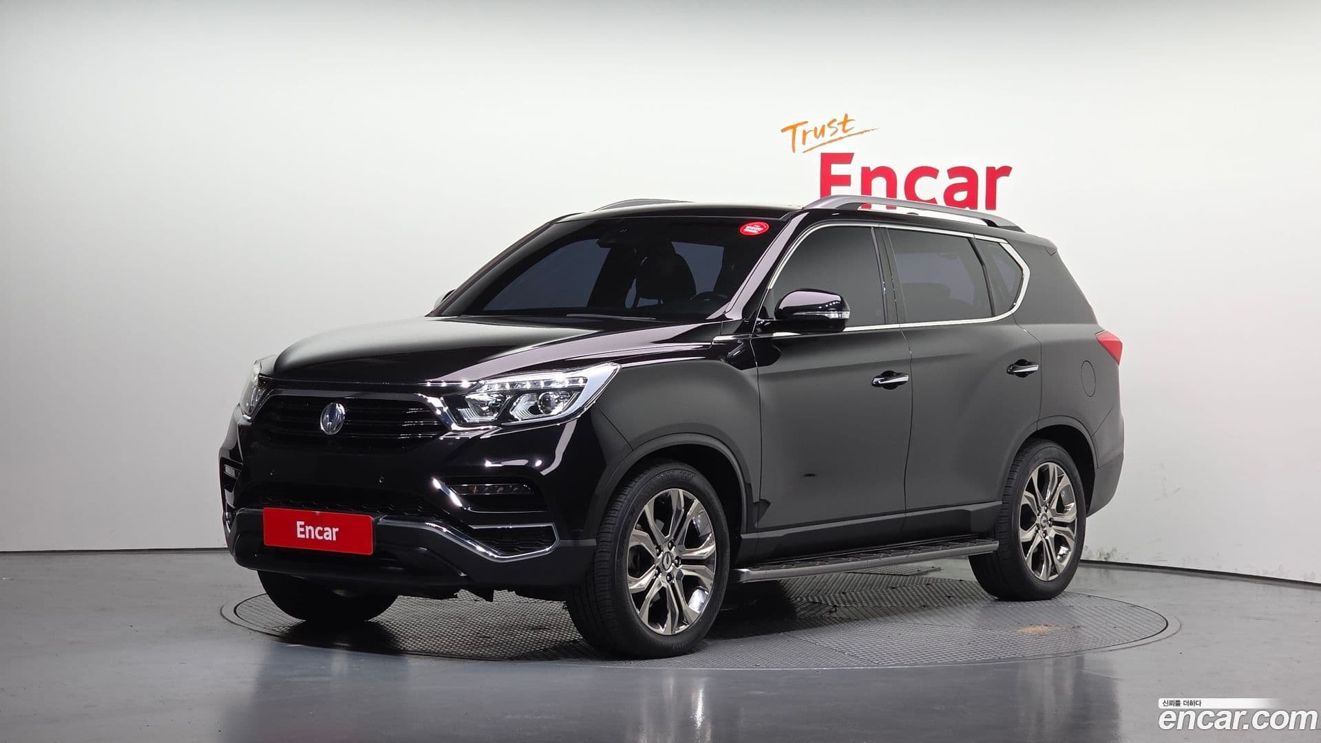 Main__Slider__Photo:Rexton KG Mobility 2017.6-0