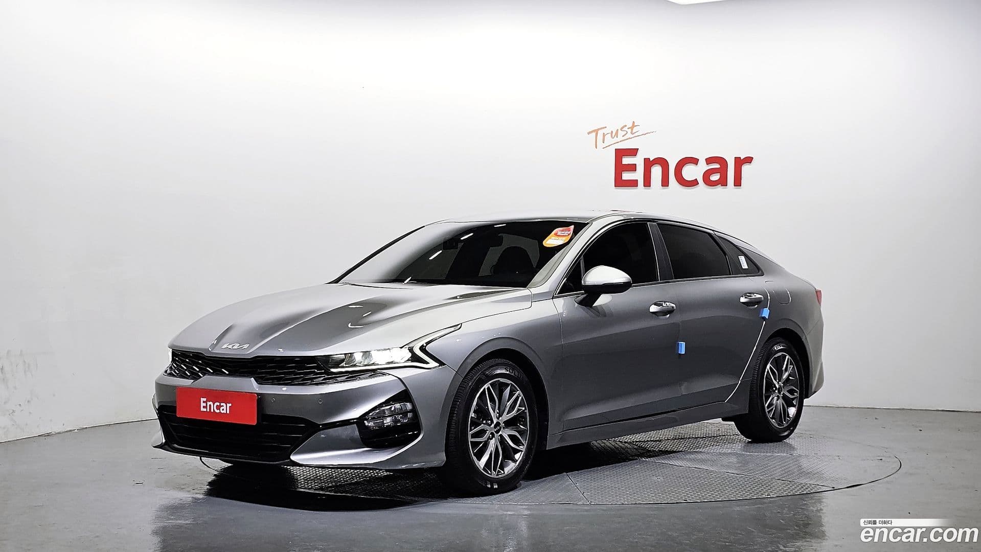 Main__Slider__Photo:K5 Kia 2021.9-0