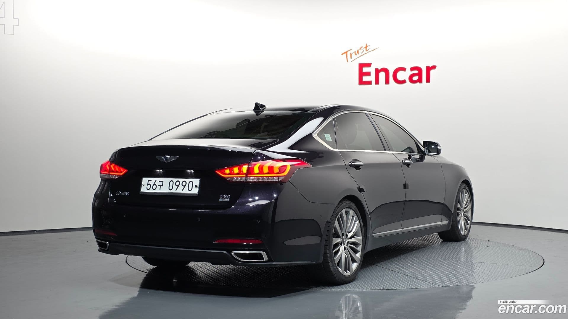 Main__Slider__Photo:Genesis Hyundai 2016.3-0