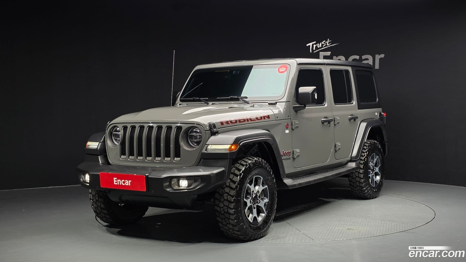 Main__Slider__Photo:Wrangler Jeep 2022.6-0
