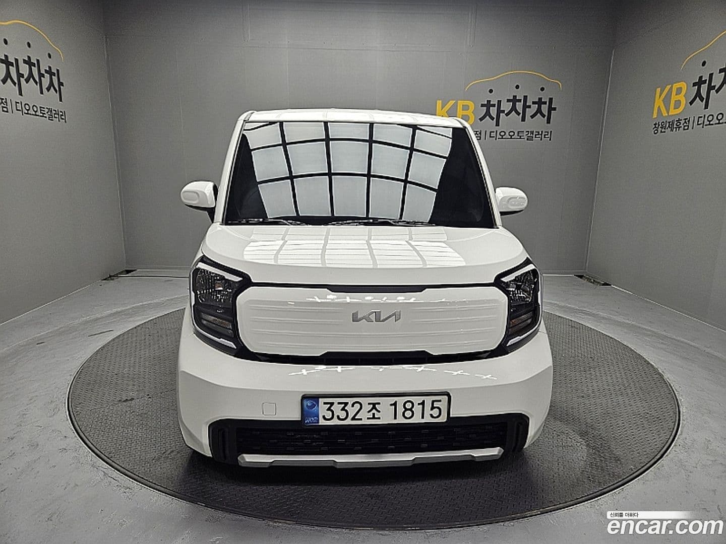 Main__Slider__Photo:RAY Kia 2022.8-0