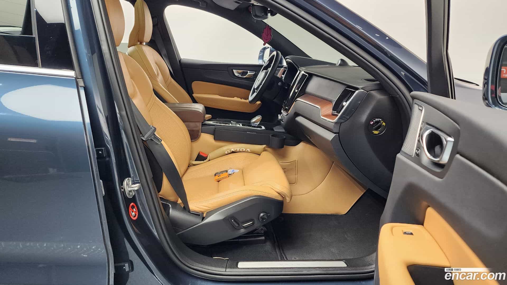 XC60 Volvo 2024.9-OPTION-015