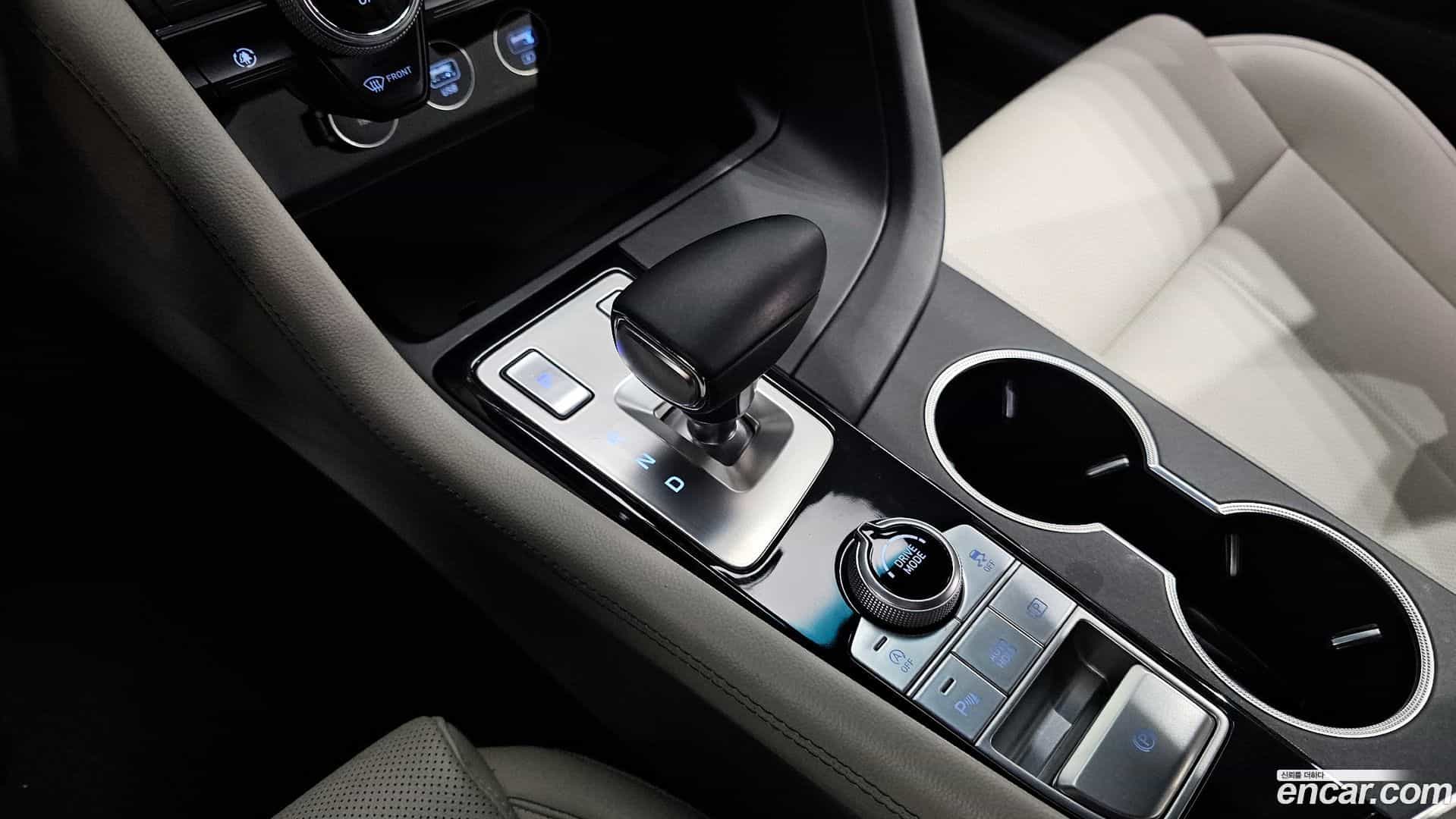 G70 Genesis 2022.7-INNER-009
