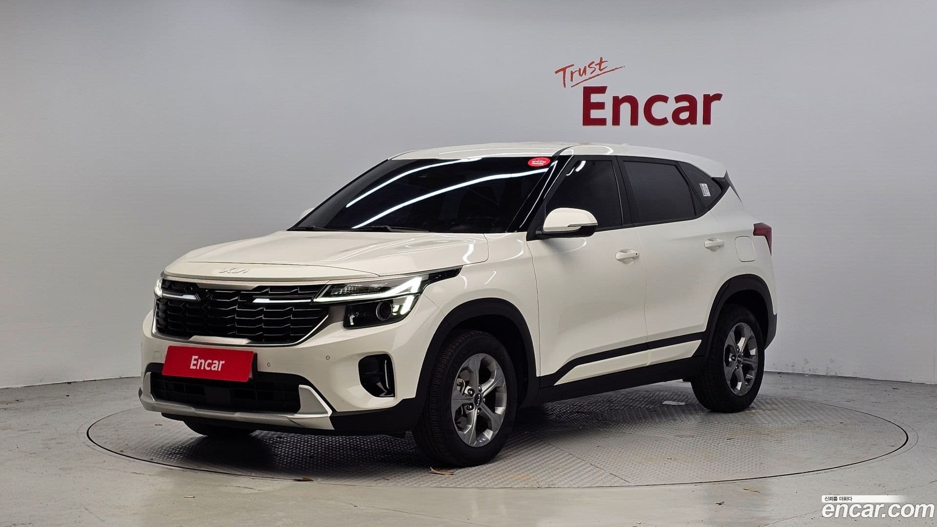 Main__Slider__Photo:Seltos Kia 2023.4-0