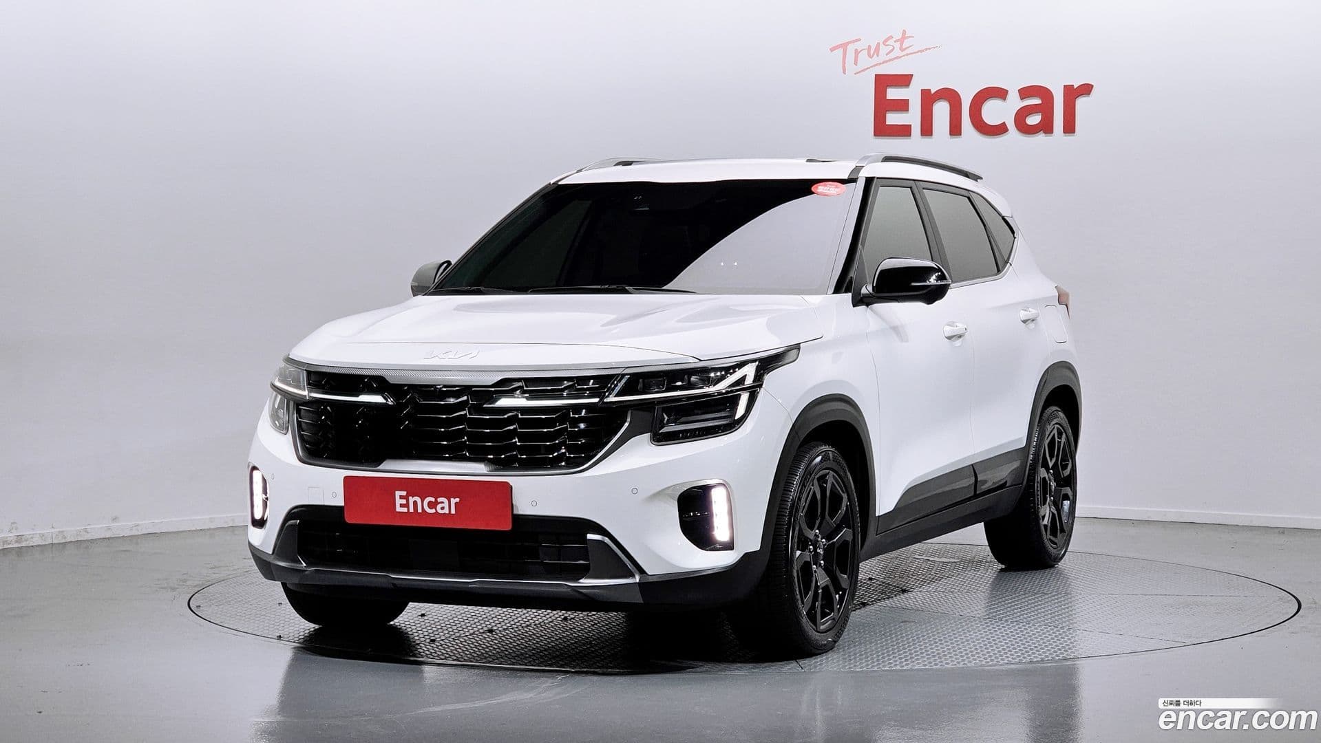 Main__Slider__Photo:Seltos Kia 2022.9-0