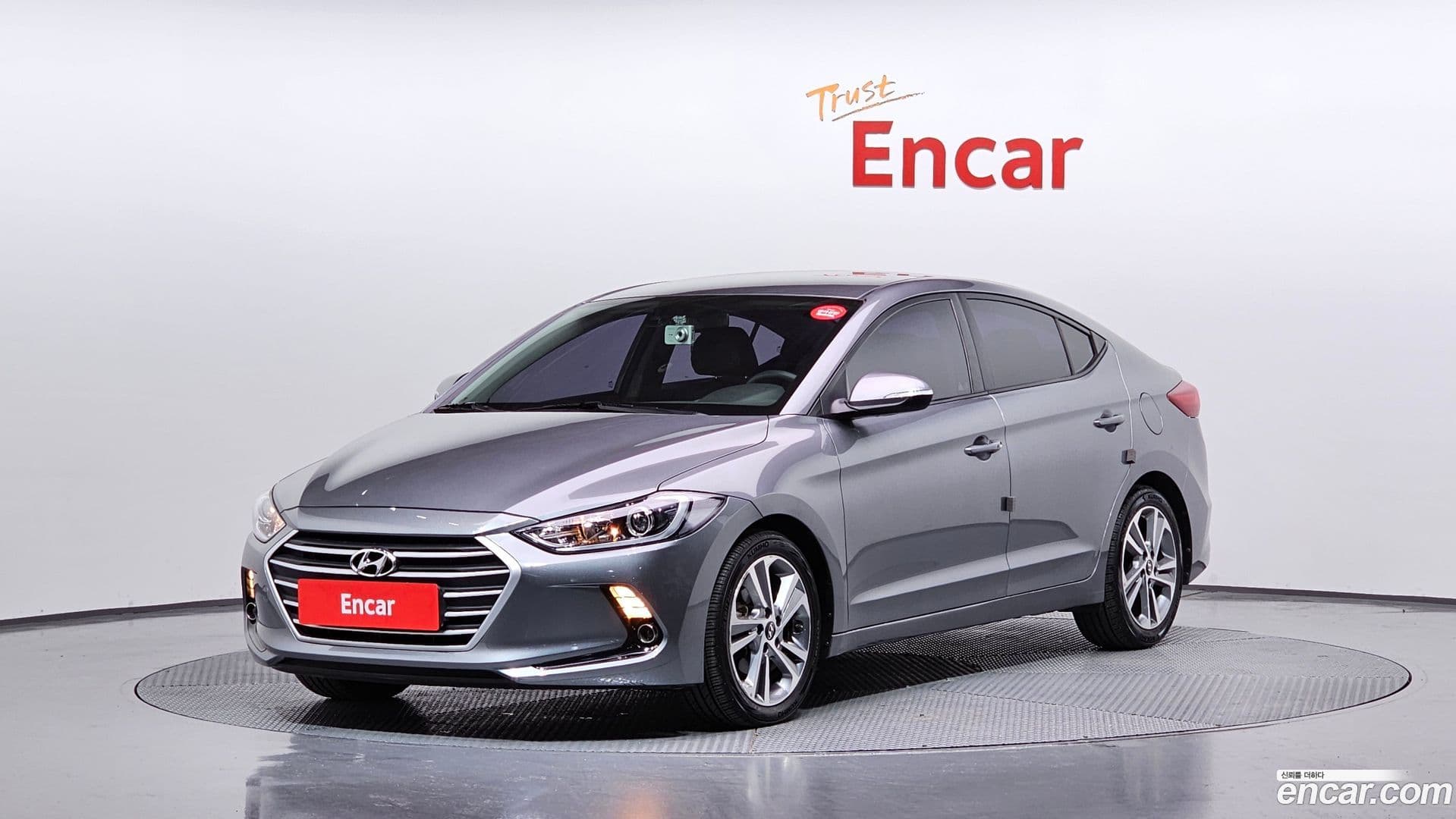 Main__Slider__Photo:AVANTE Hyundai 2017.11-0