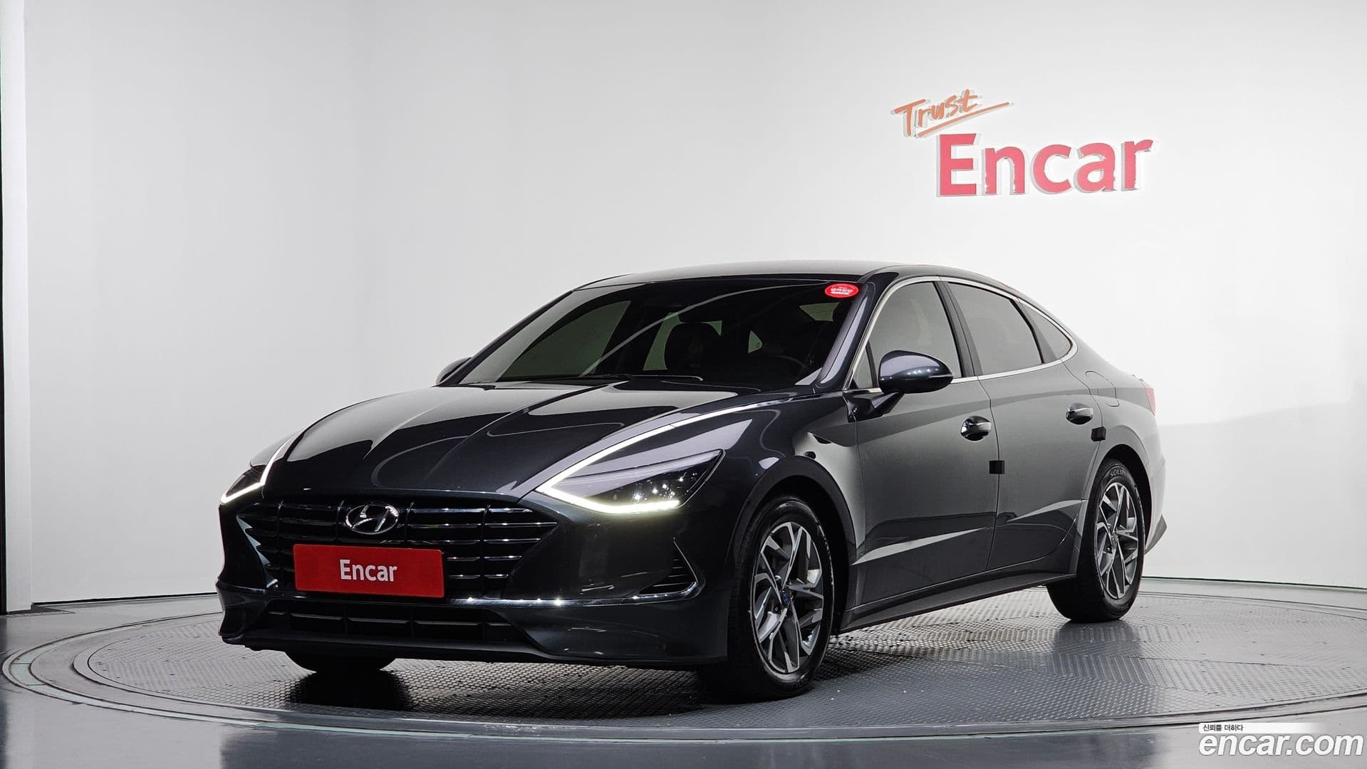 Main__Slider__Photo:Sonata Hyundai 2019.9-0