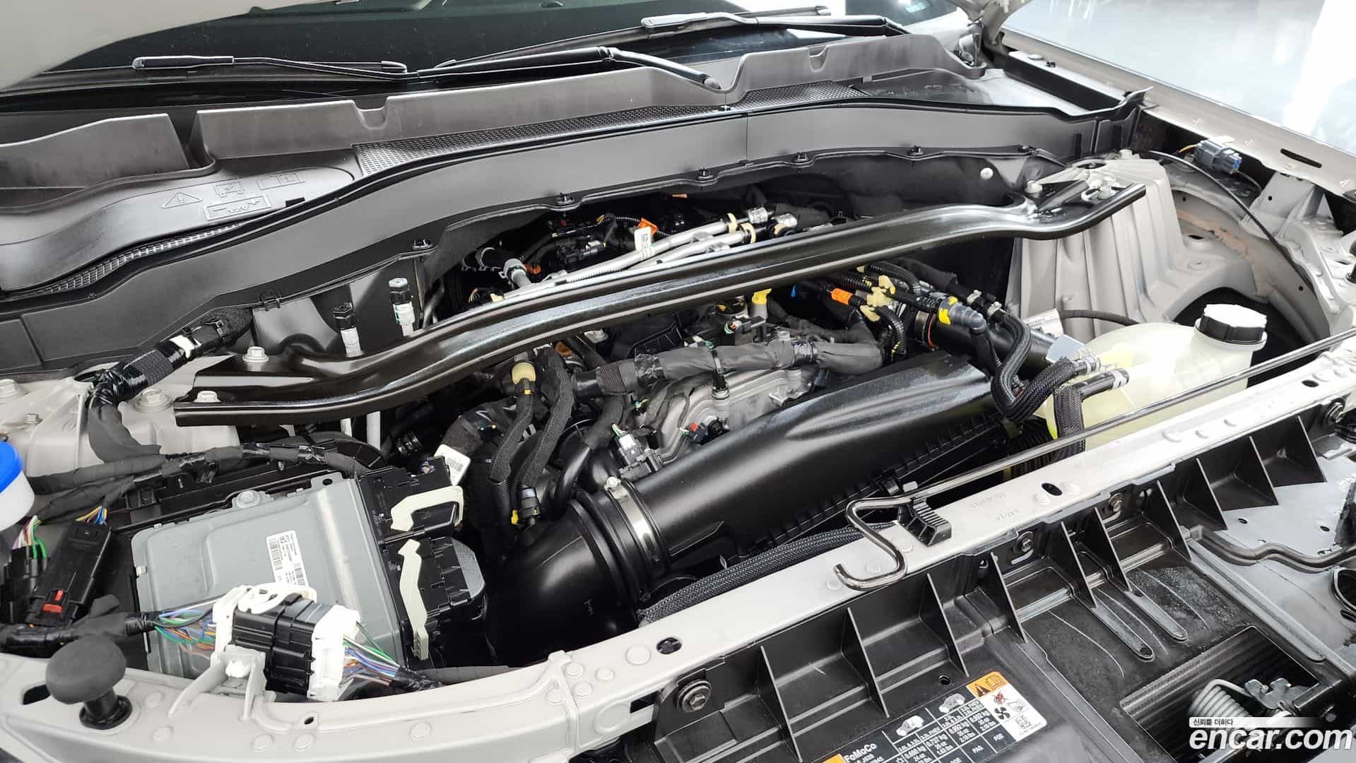 Explorer Ford 2025.5-INNER-006