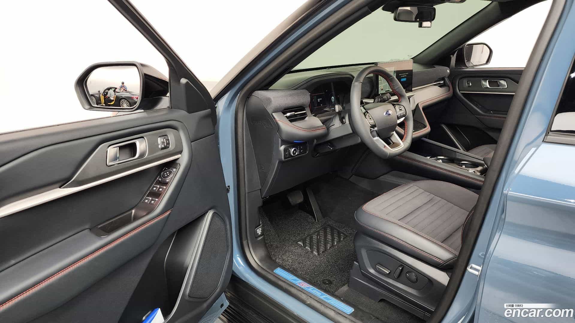 Explorer Ford 2025.5-INNER-010