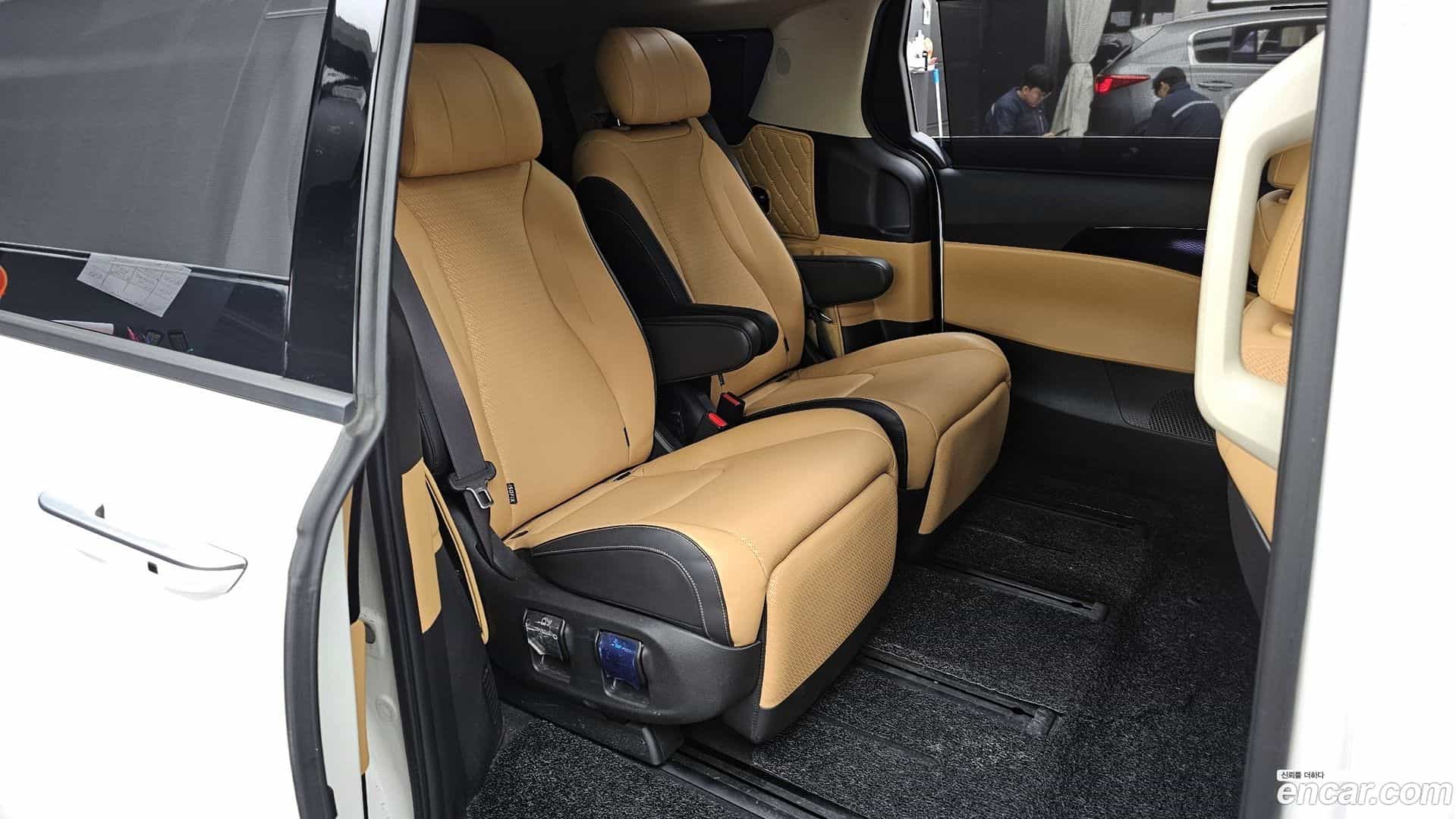 Canival Kia 2021.10-OPTION-016