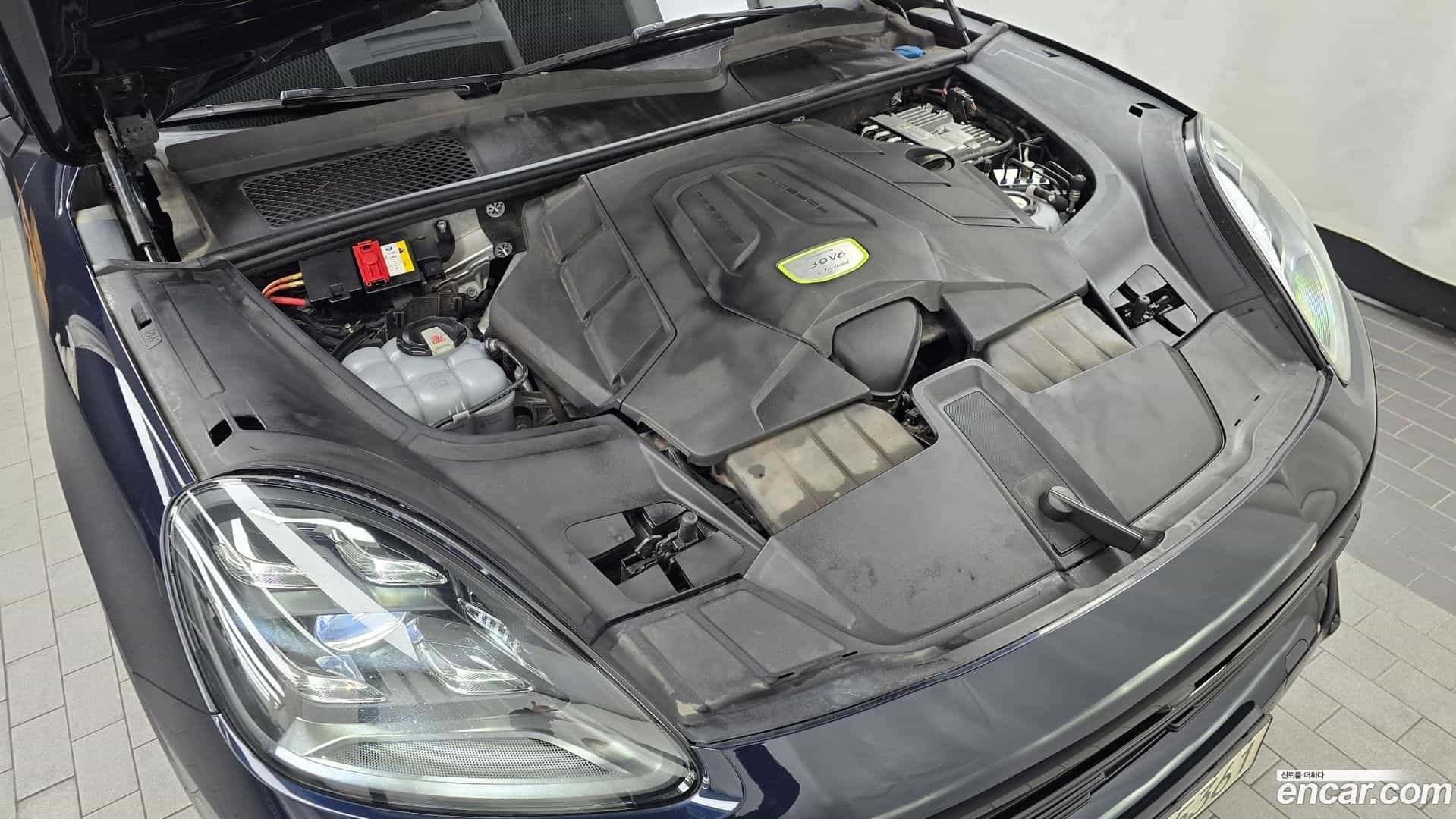 Cayenne Porsche 2020.7-INNER-006