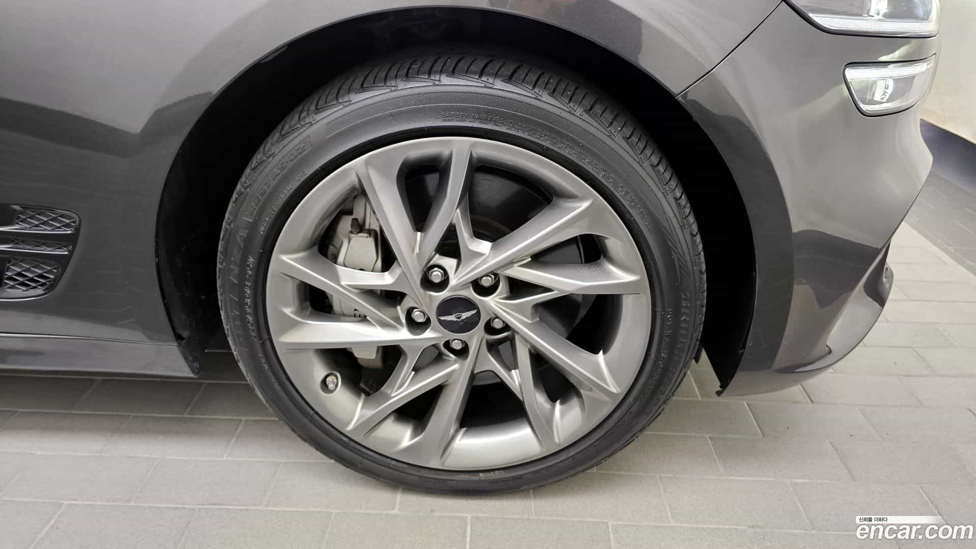 G70 Genesis 2023.6-OUTER-005