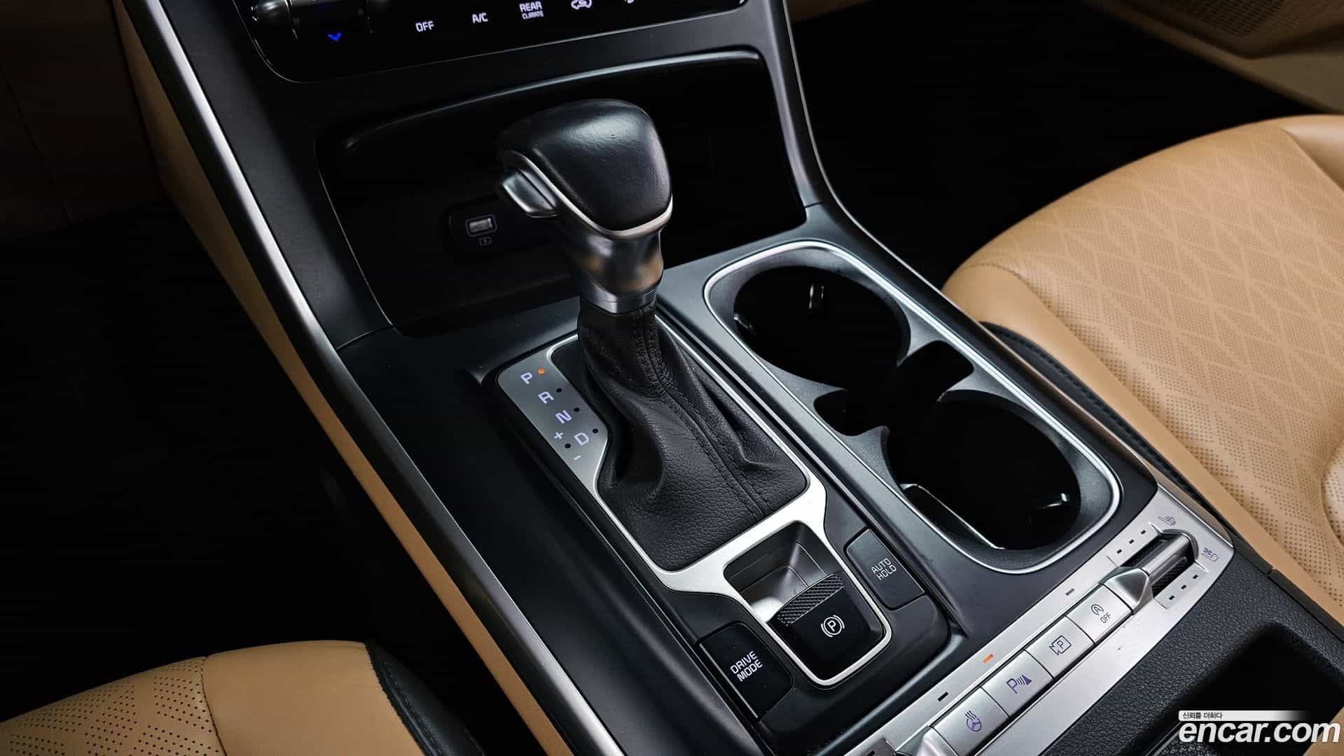 Canival Kia 2022.10-INNER-009